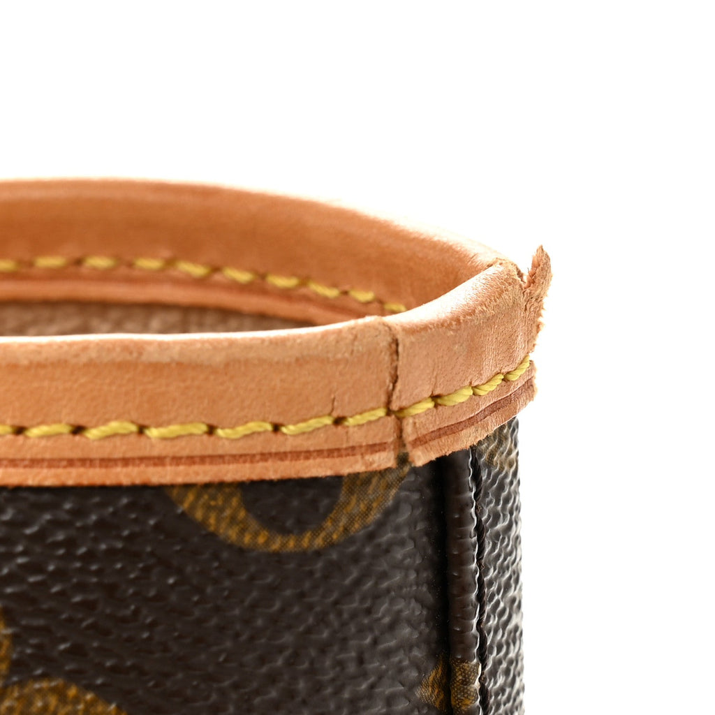 Monogram Petit Bucket 23
