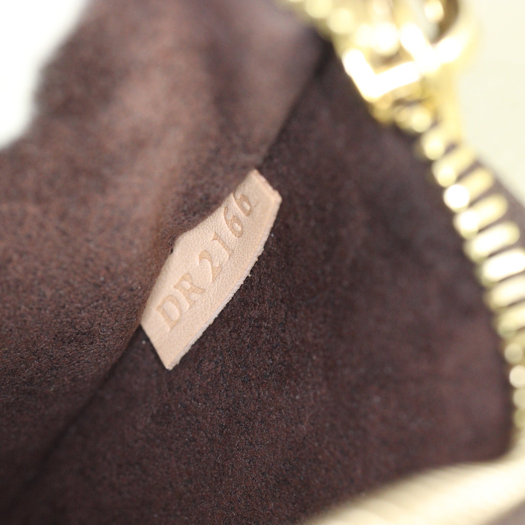 Louis Vuitton Pochette Metis Monogram