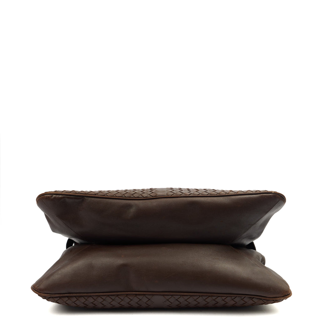 Bottega Veneta Tote Intrecciato Hobo in Fondant, Leather