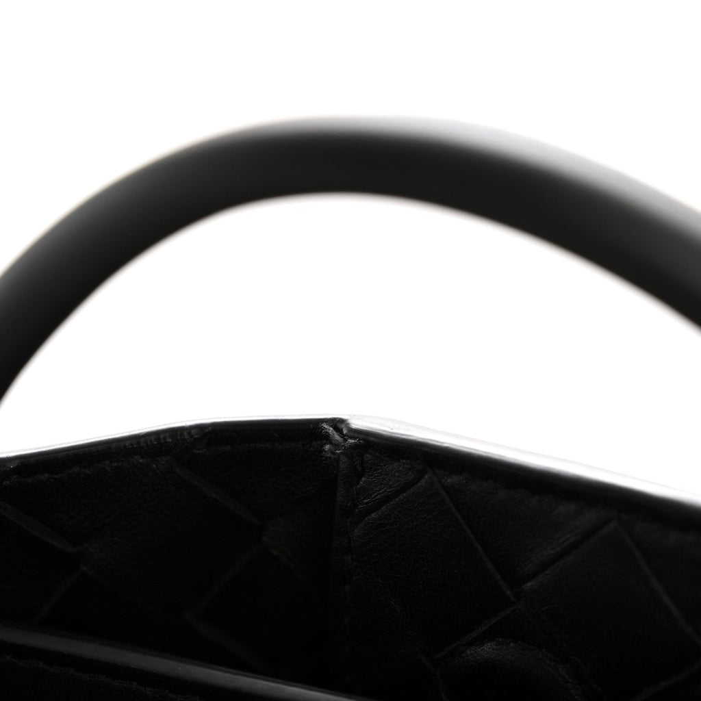 Nappa Intrecciato Small Andiamo Shoulder Bag Black