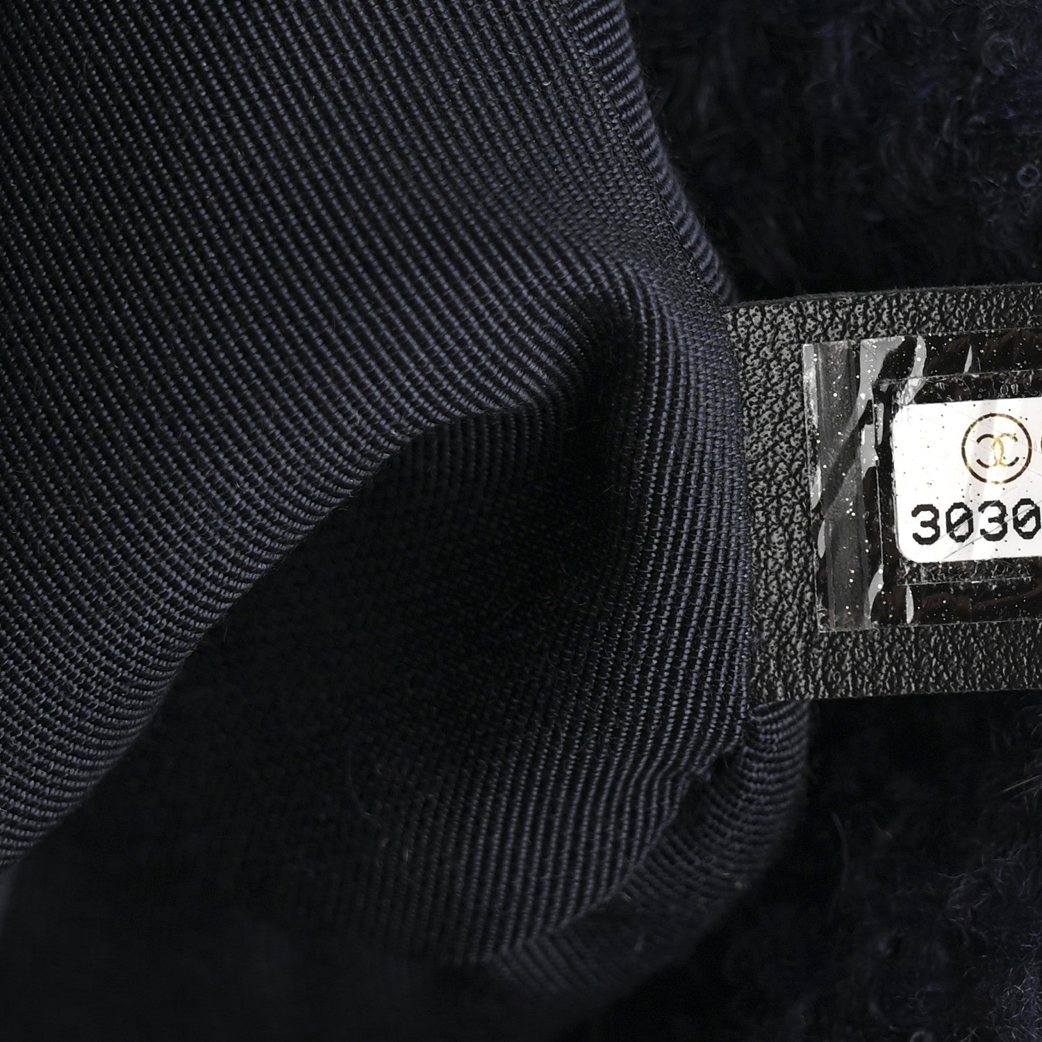 Tweed Quilted Maxi Chanel 19 Flap Navy