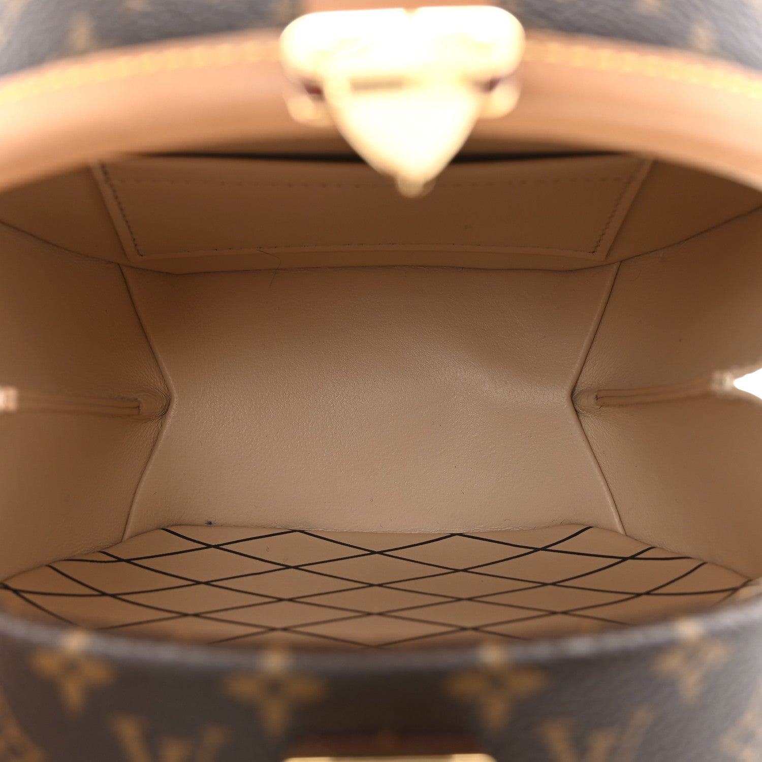 Monogram Petite Boite Chapeau