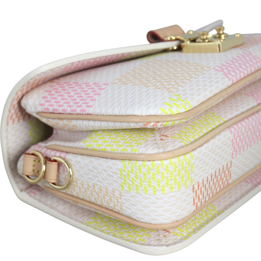 Louis Vuitton Pochette Metis East West Damierlicious