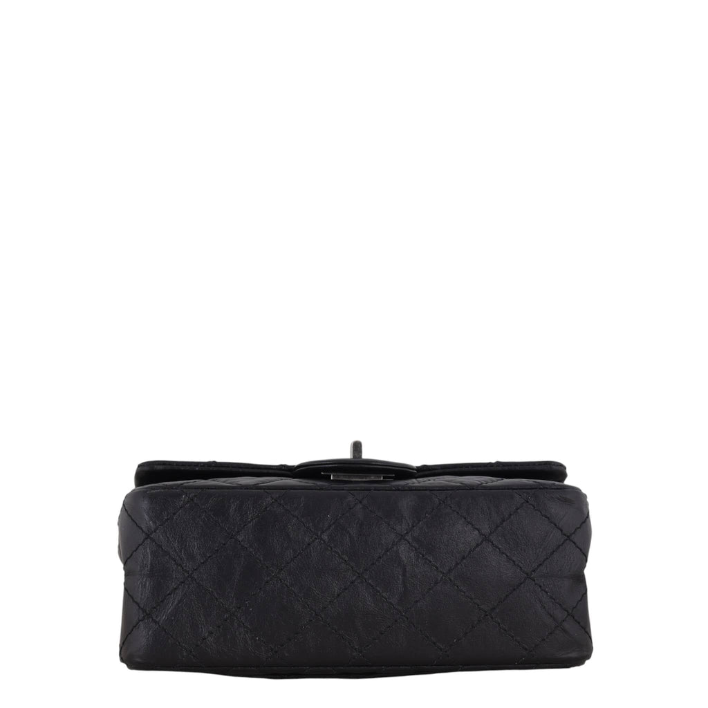 Chanel 2.55 Reissue 224 Single Flap Bag