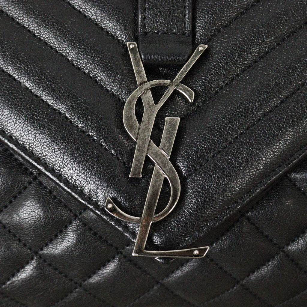 Saint Laurent Classic Medium Tri-Quilt Soft Envelope