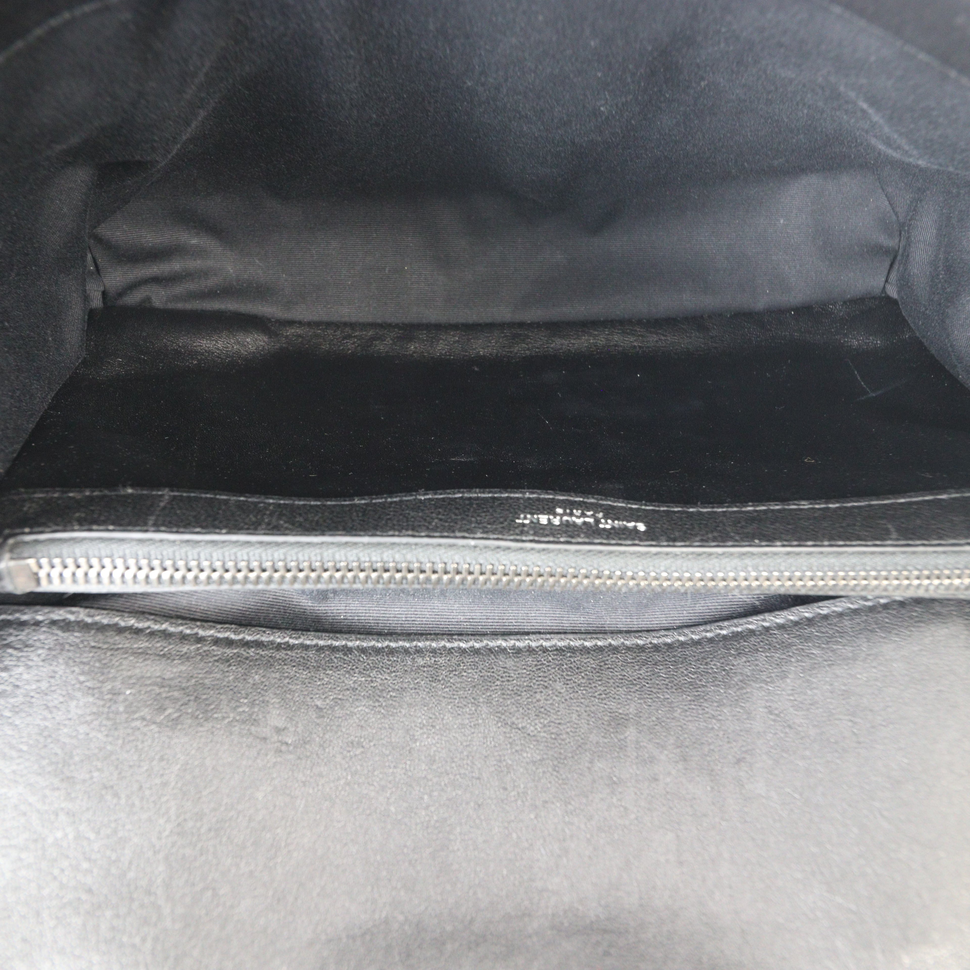 Saint Laurent Classic Medium Tri-Quilt Soft Envelope