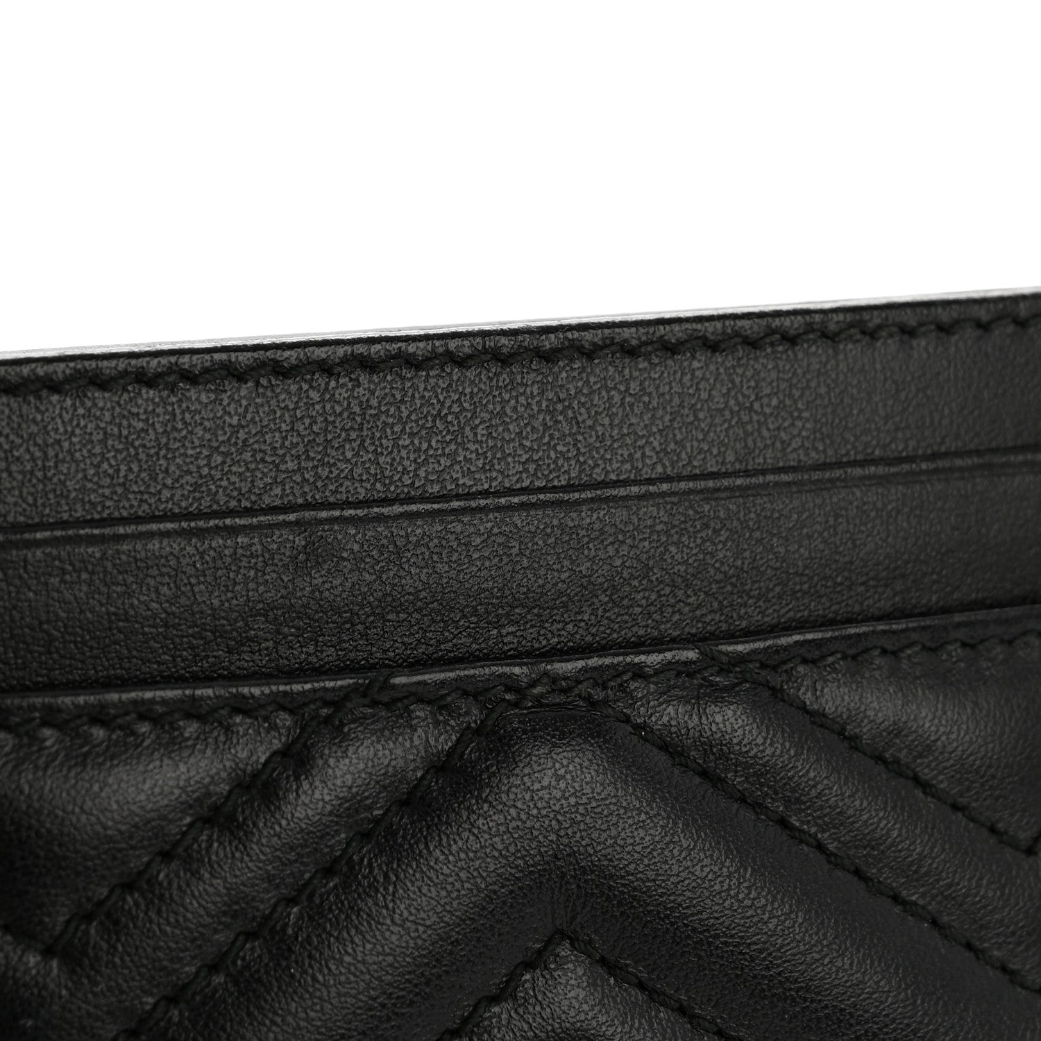 Calfskin Matelasse GG Marmont  Holder Black