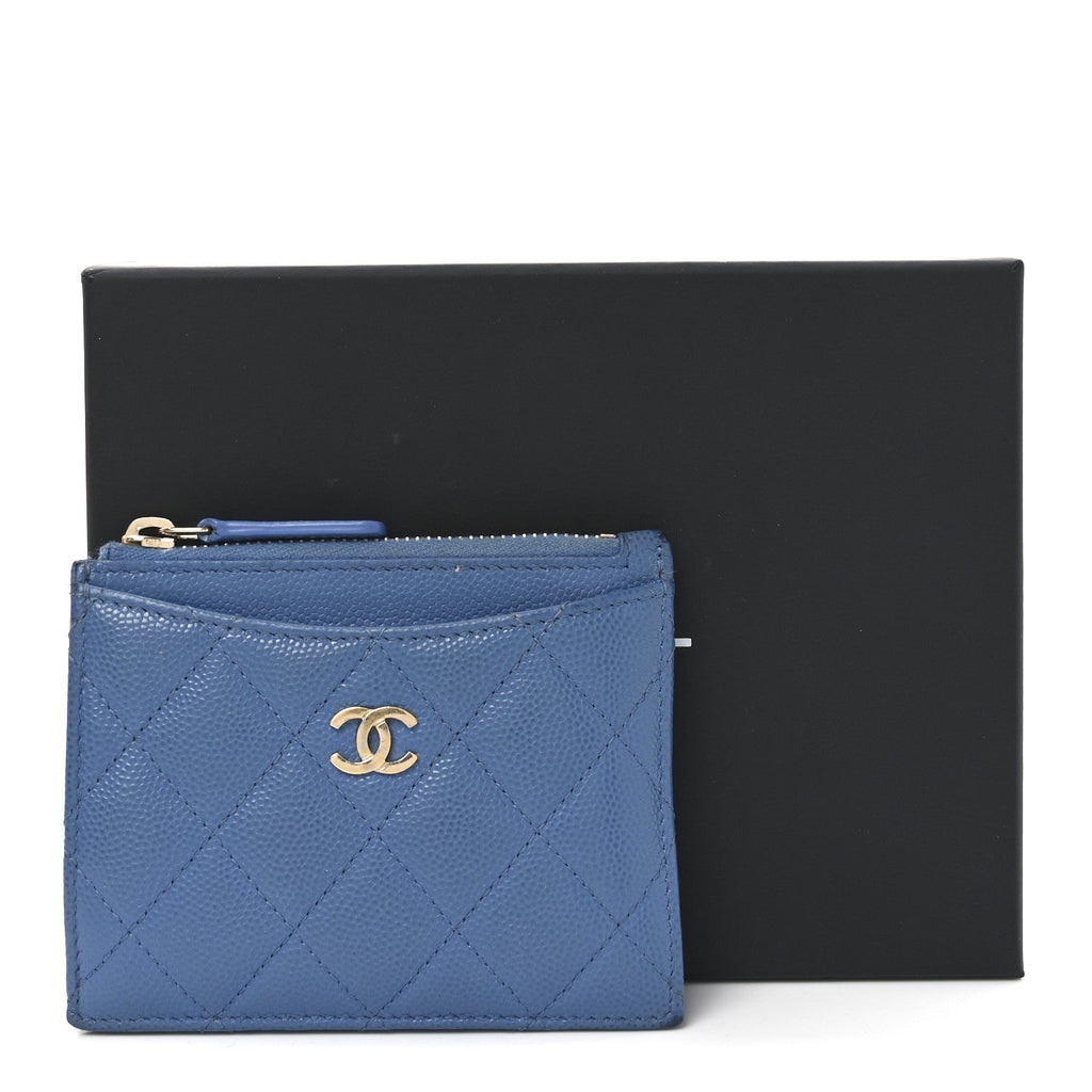 Caviar Quilted CC Zip  Holder Blue