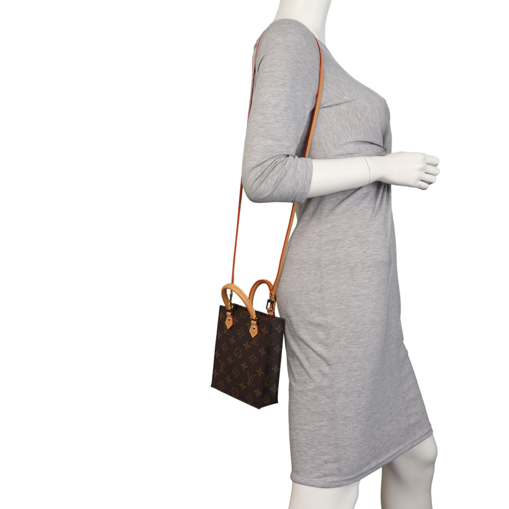 Louis Vuitton Petit Sac Plat Monogram