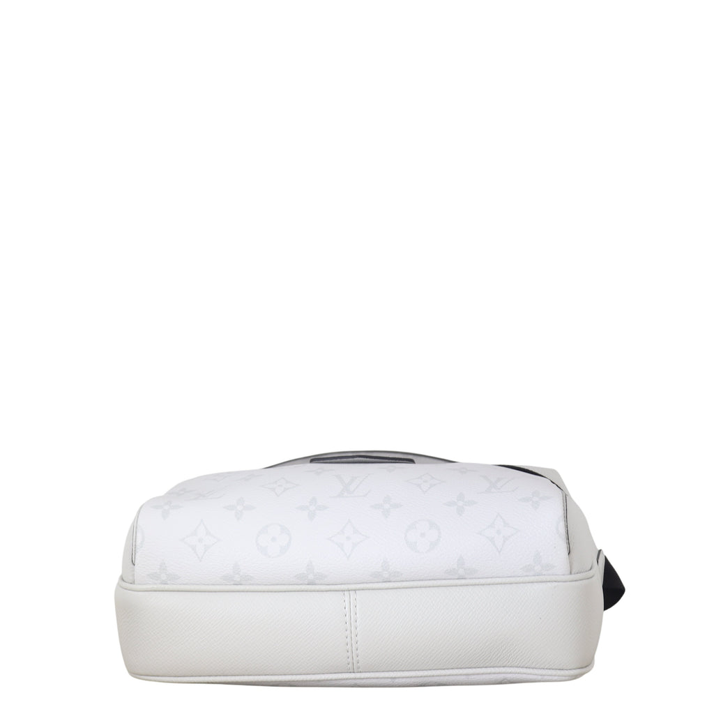 Louis Vuitton Outdoor Messenger Monogram Taigarama