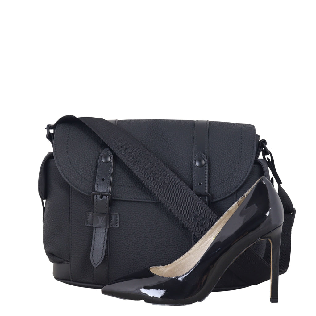 Louis Vuitton Christopher Messenger Taurillon