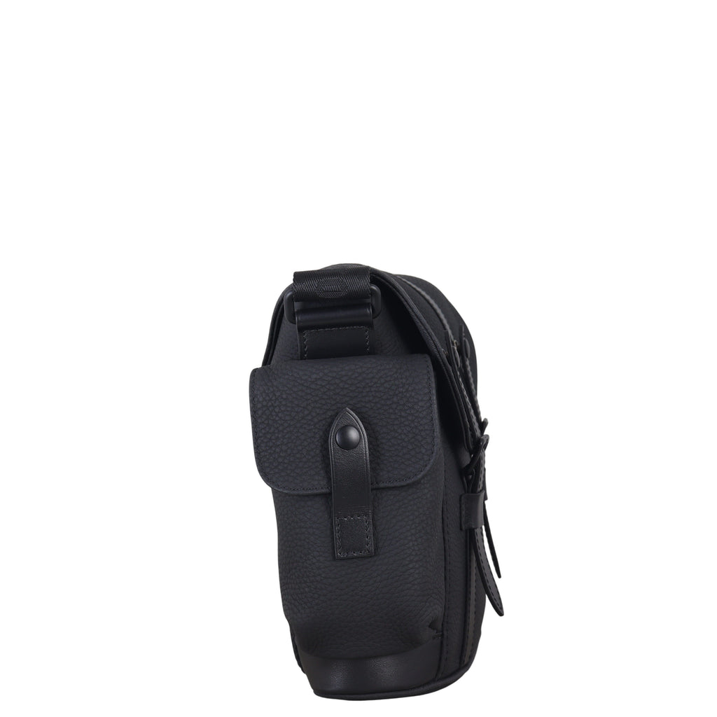 Louis Vuitton Christopher Messenger Taurillon
