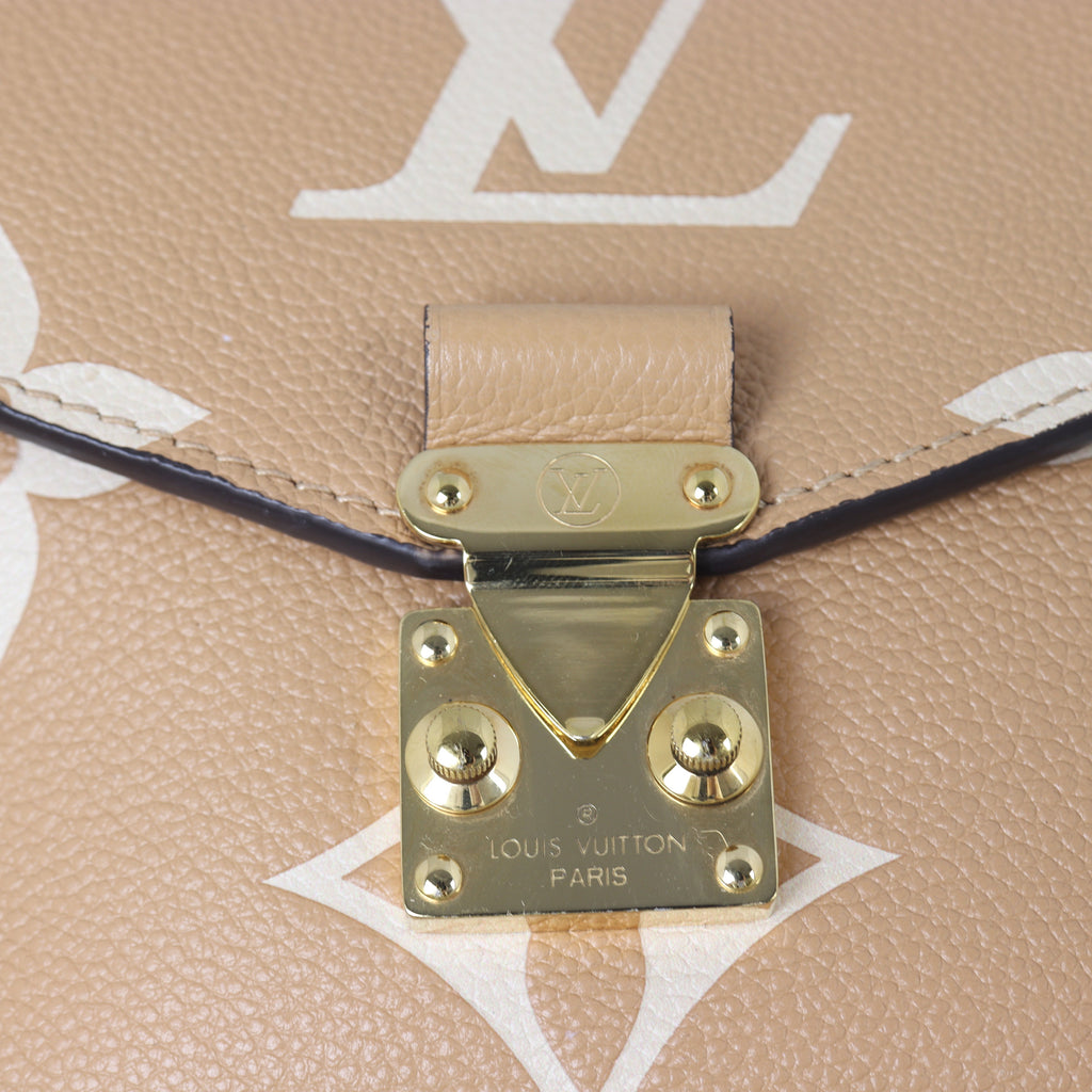 Louis Vuitton Pochette Metis Monogram Empreinte Giant Bicolour