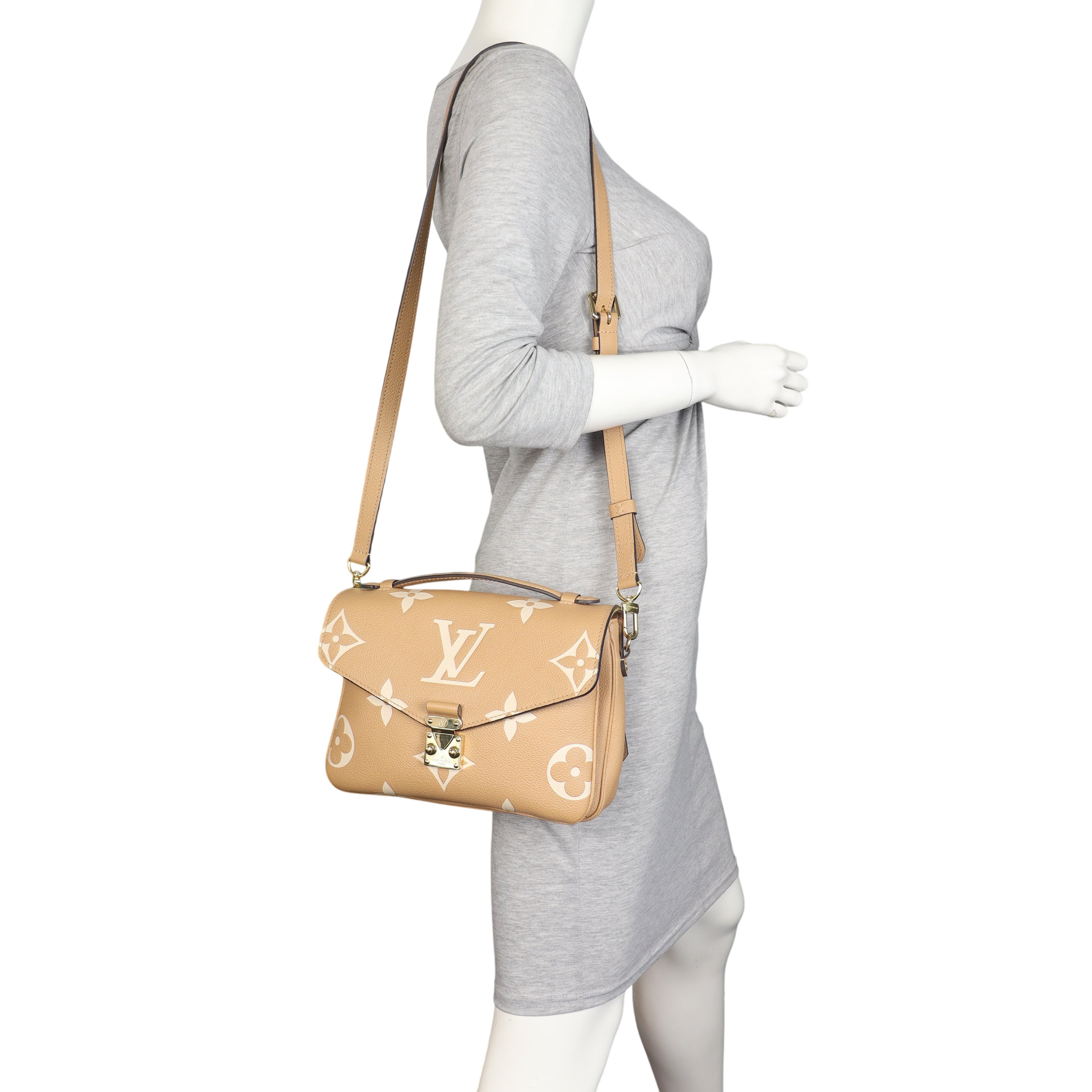 Louis Vuitton Pochette Metis Monogram Empreinte Giant Bicolour