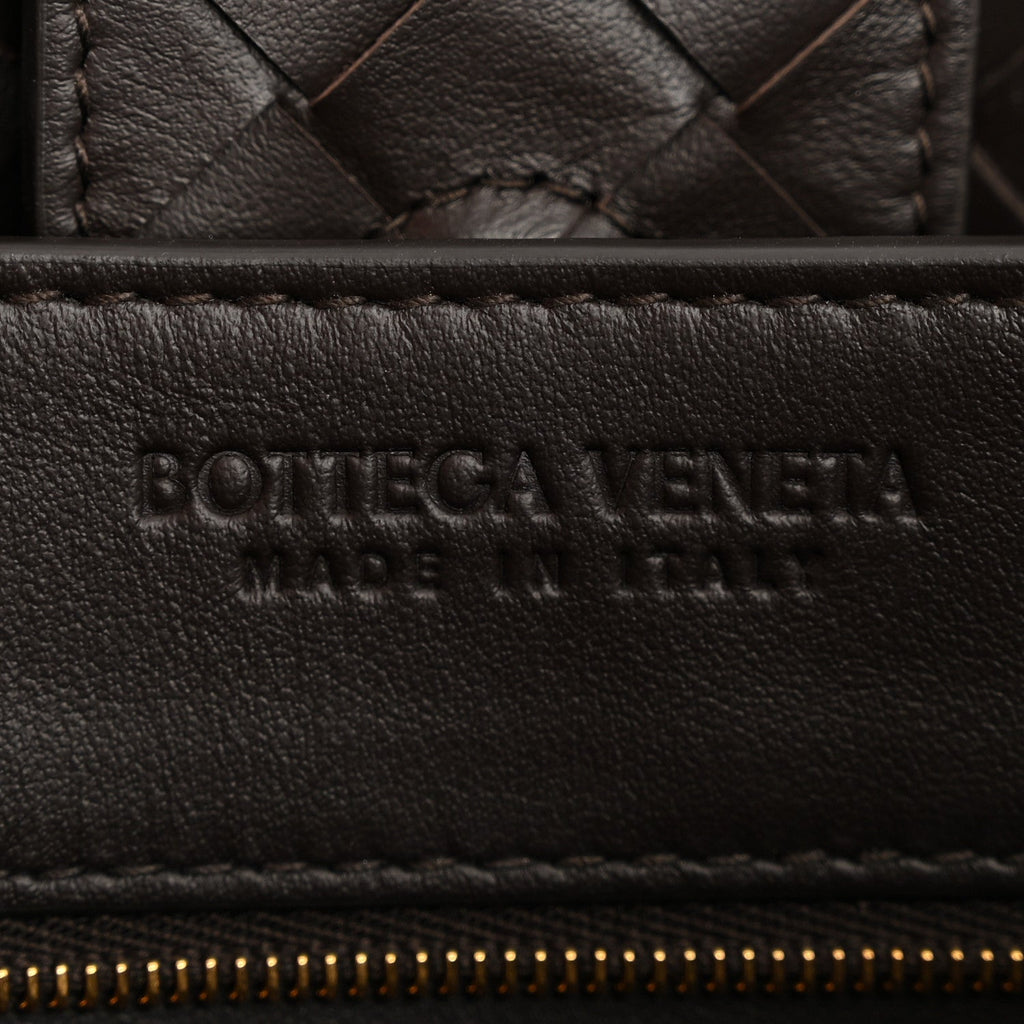 Suede Intrecciato Medium Andiamo Shoulder Bag Fondant