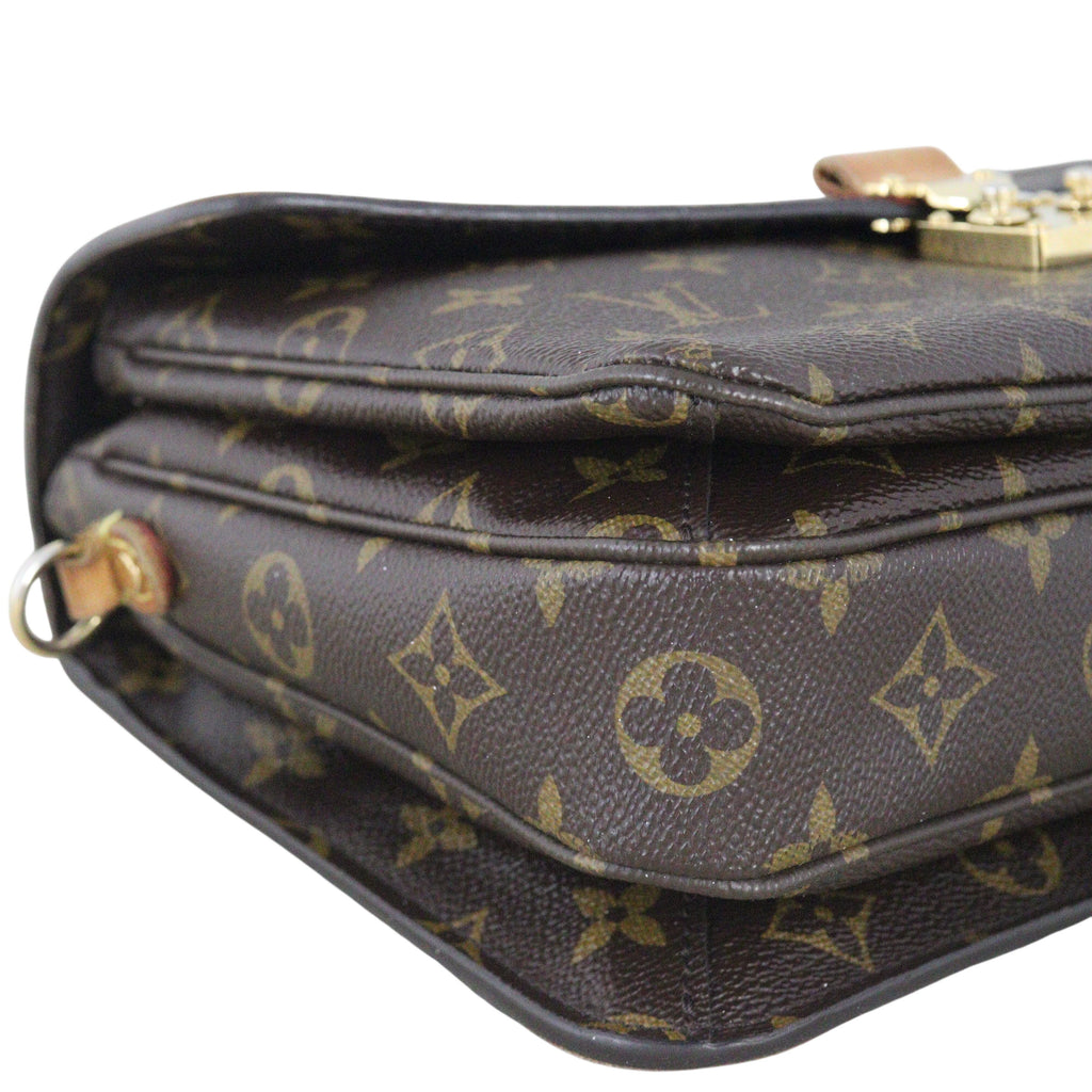 Louis Vuitton Pochette Metis Monogram