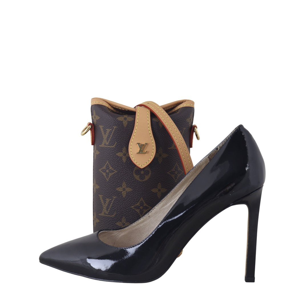 Louis Vuitton Fold Me Pouch Monogram