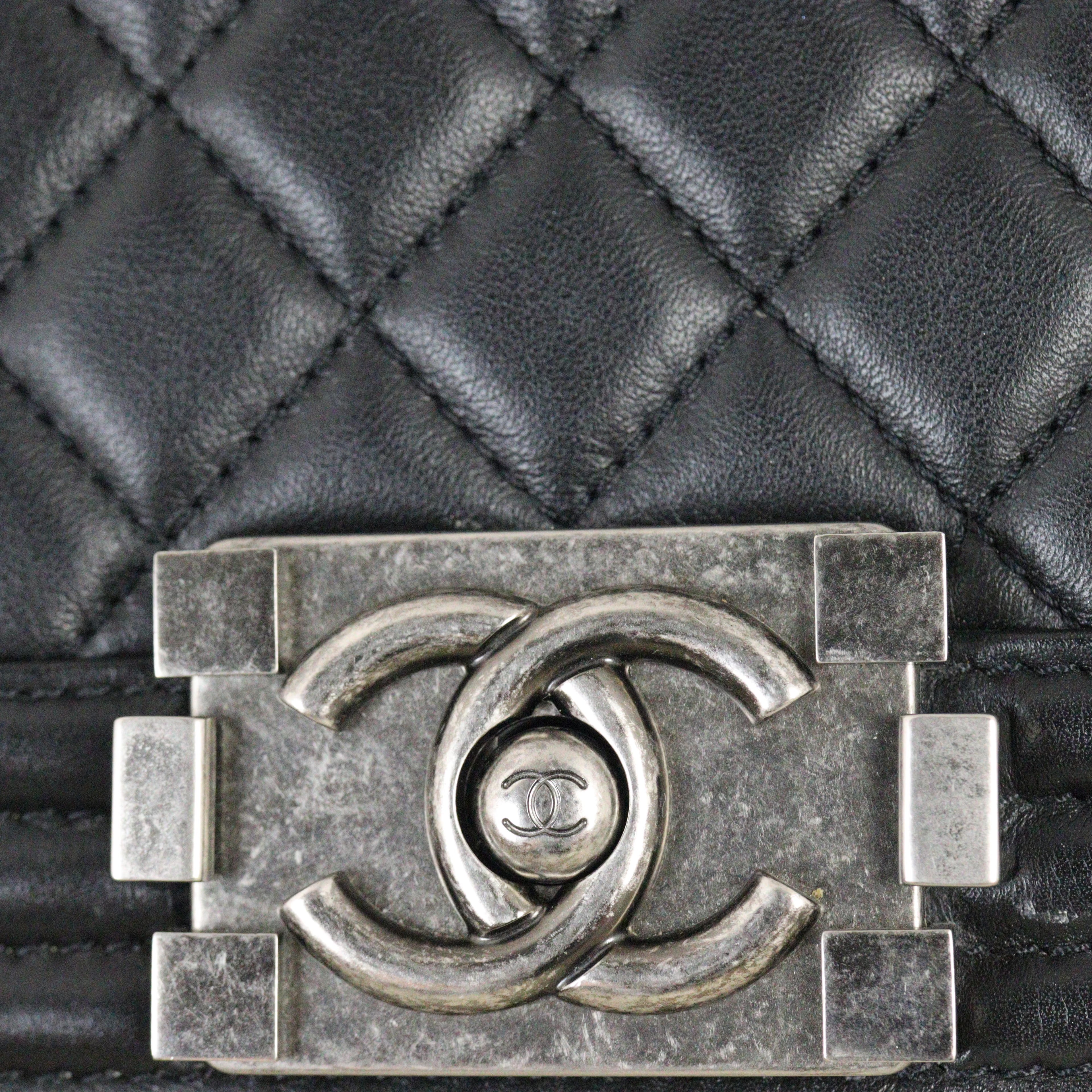 Chanel Boy Old Medium