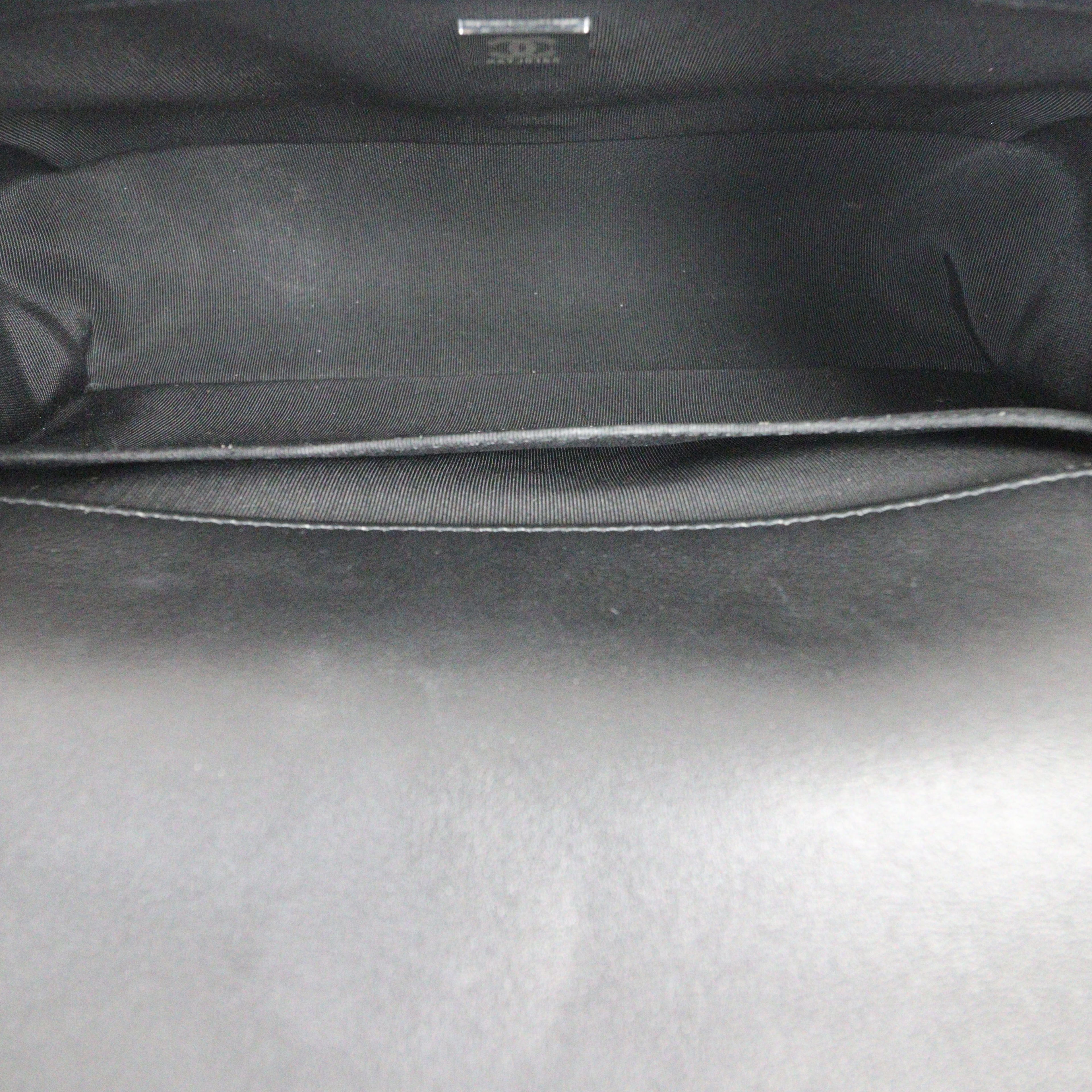 Chanel Boy Old Medium