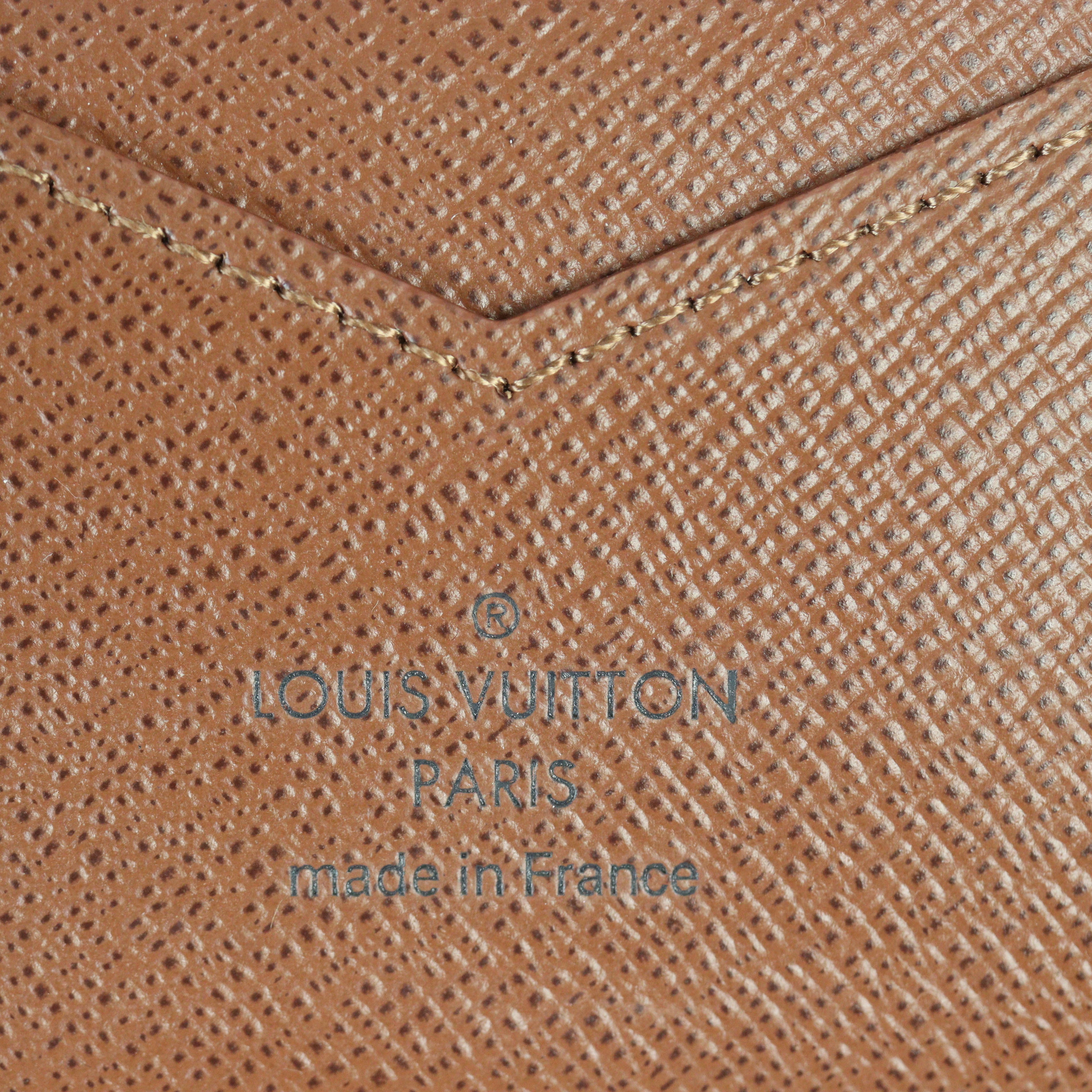 Louis Vuitton Passport Holder Monogram