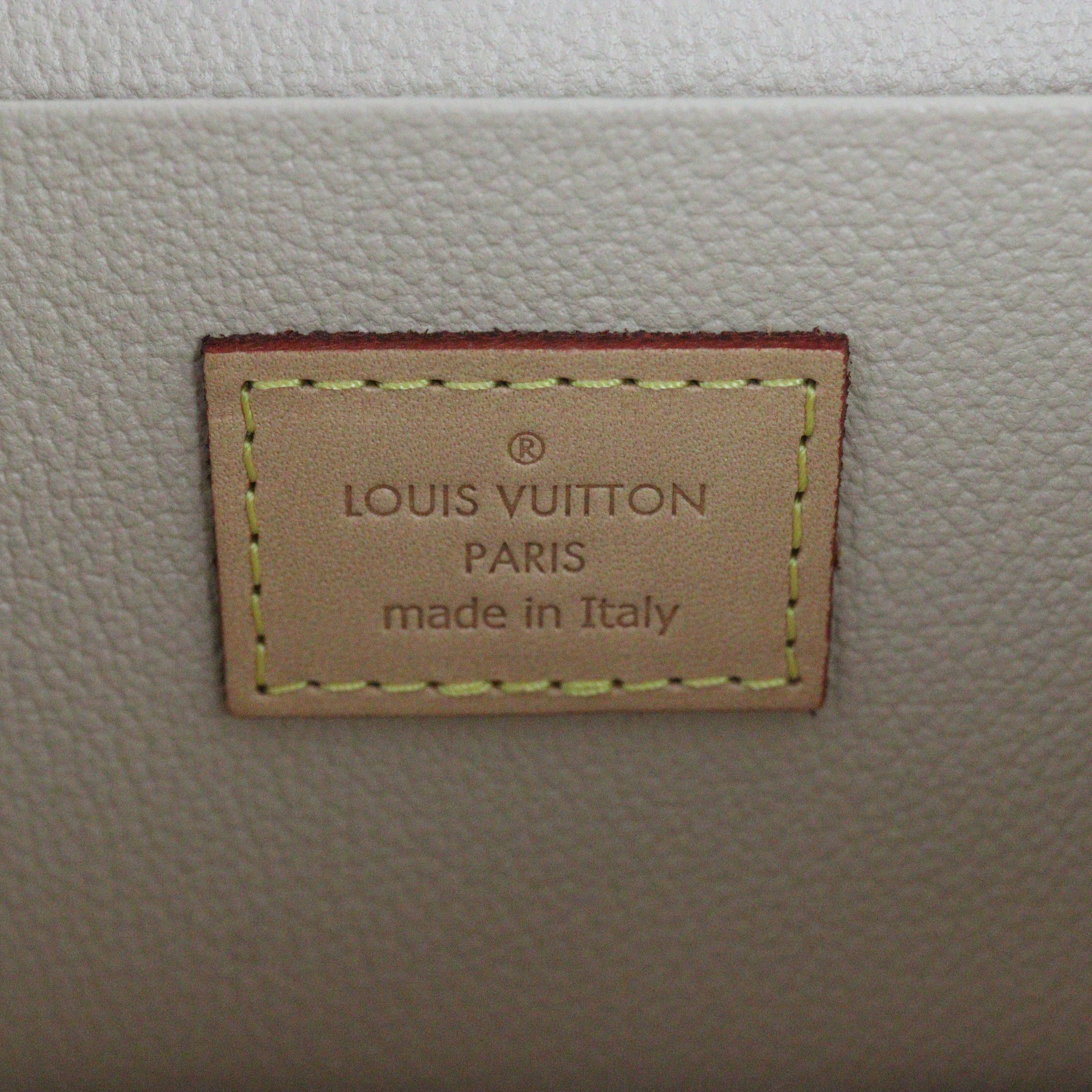 Louis Vuitton Nice Mini Beauty Case Monogram