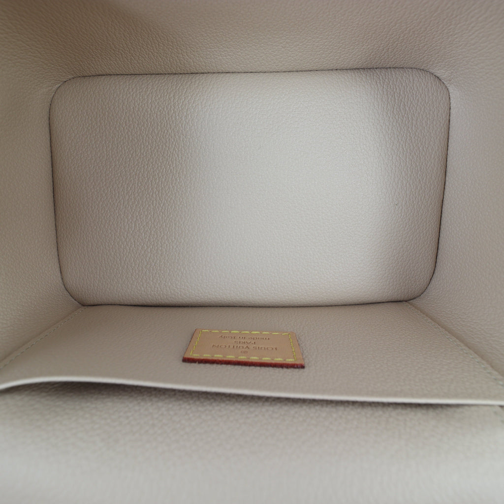 Louis Vuitton Nice Mini Beauty Case Monogram