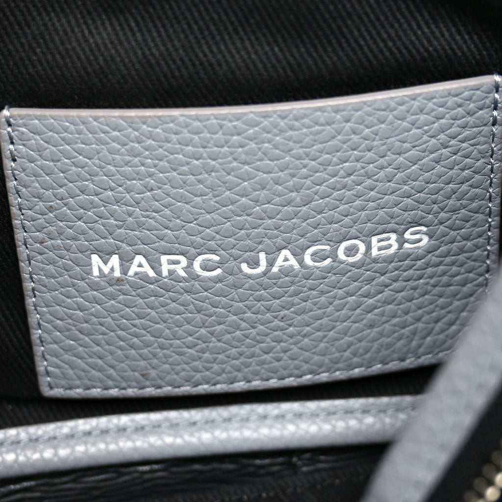 Grained Calfskin Medium The Tote Bag Grey
