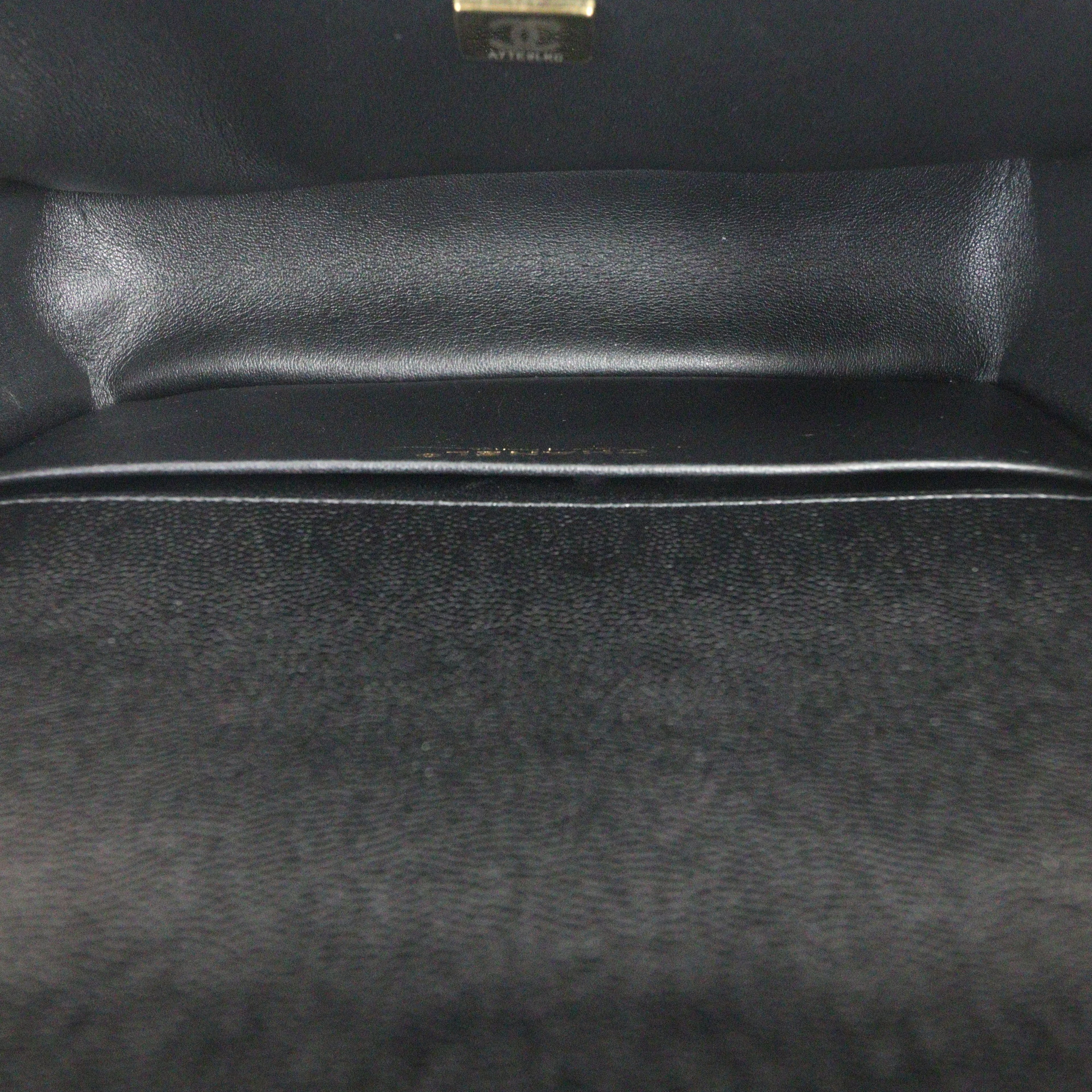 Chanel Boy Old Medium Chevron