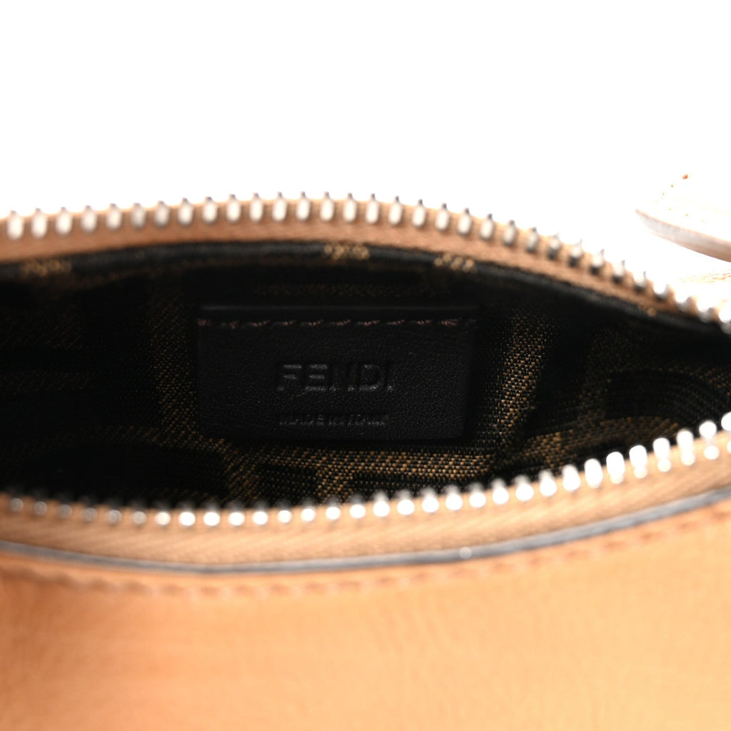 Vitello Grace Nano Fendigraphy Hobo Charm Miele Scuro
