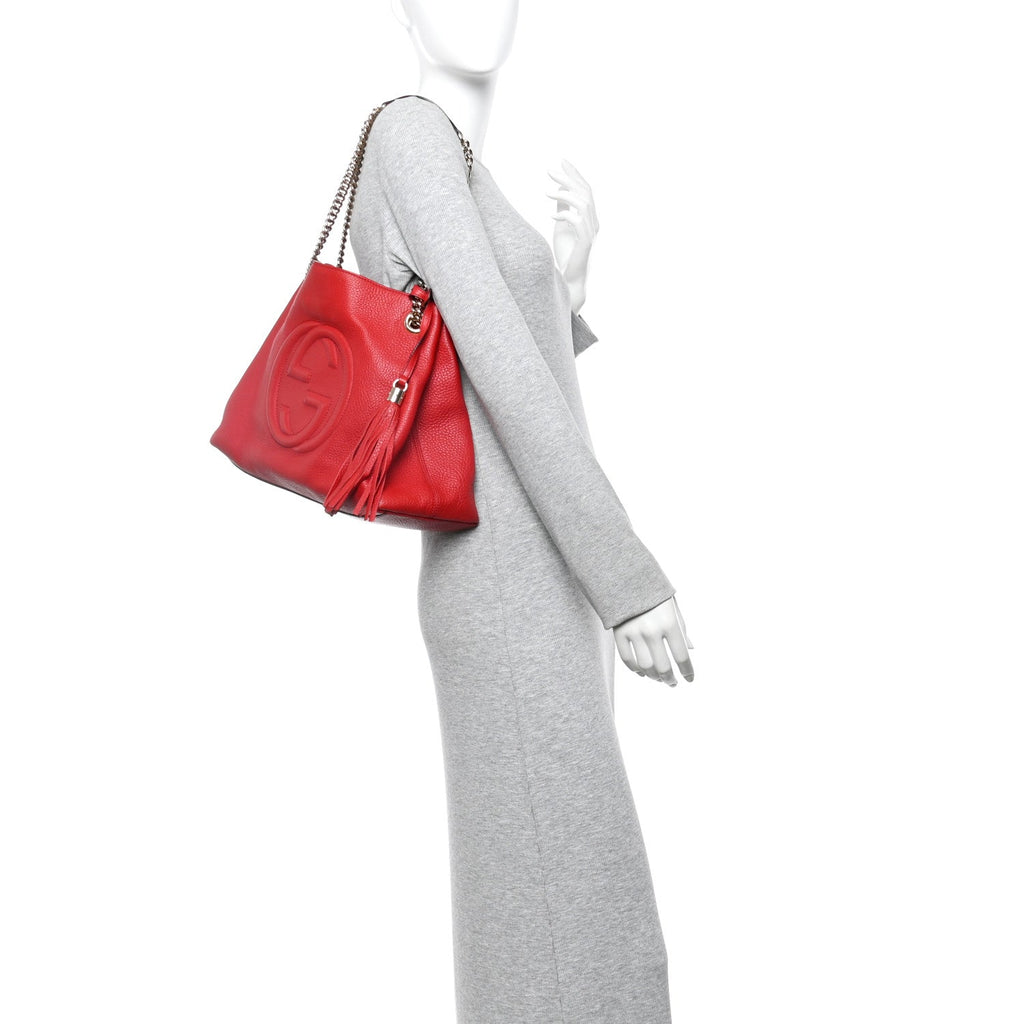 Pebbled Calfskin Medium Soho Chain Shoulder Bag Tabasco Red