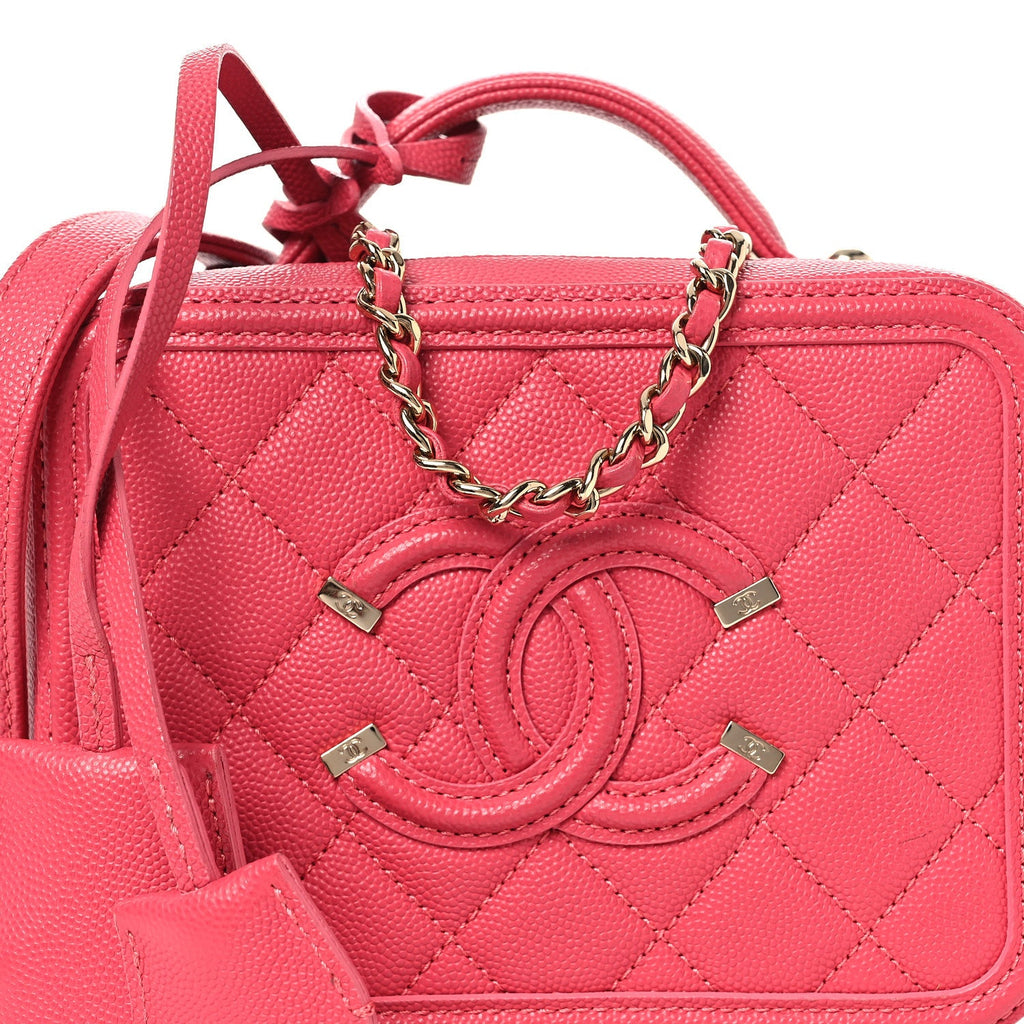 Caviar Quilted Small CC Filigree Vanity Case Pink
