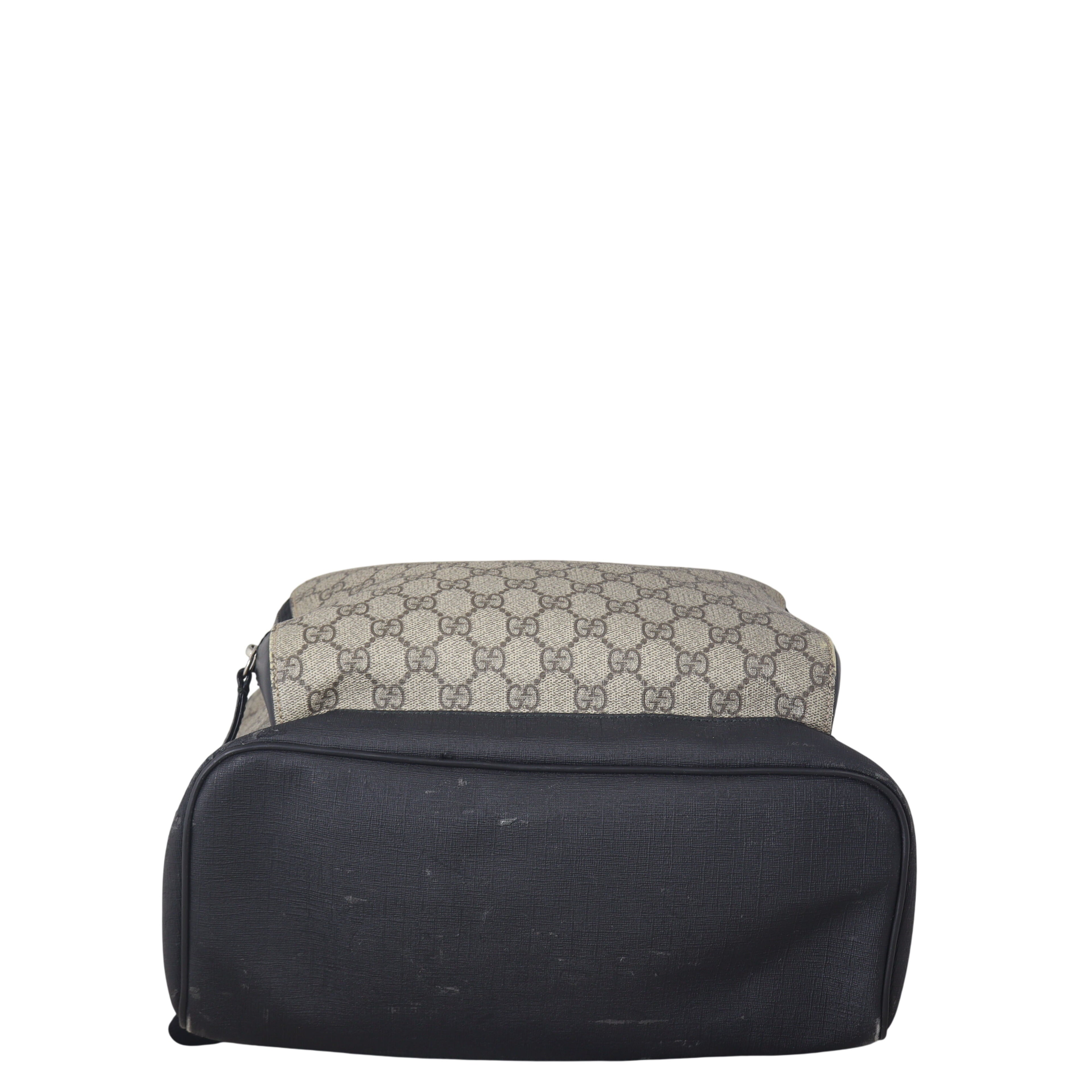 Gucci GG Supreme Backpack Large