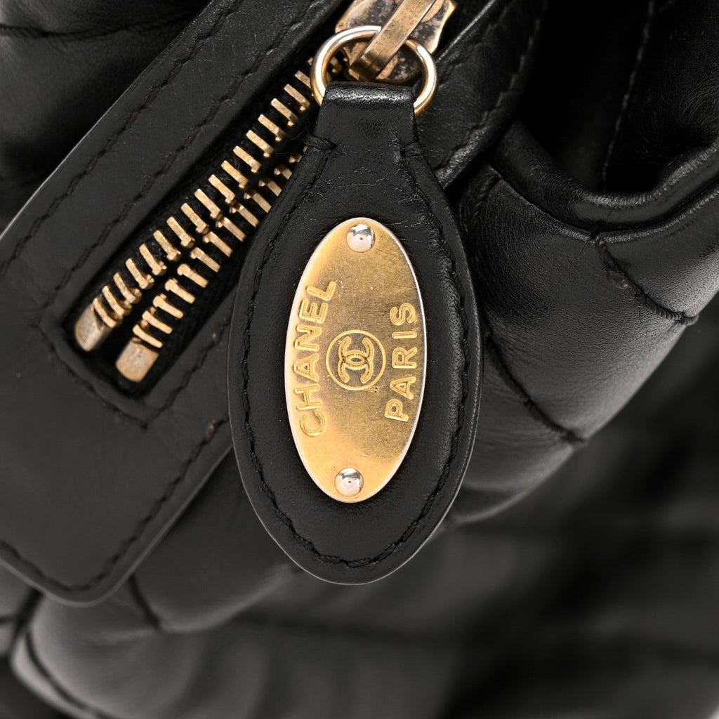 Calfskin Chevron Quilted Surpique Tote Black