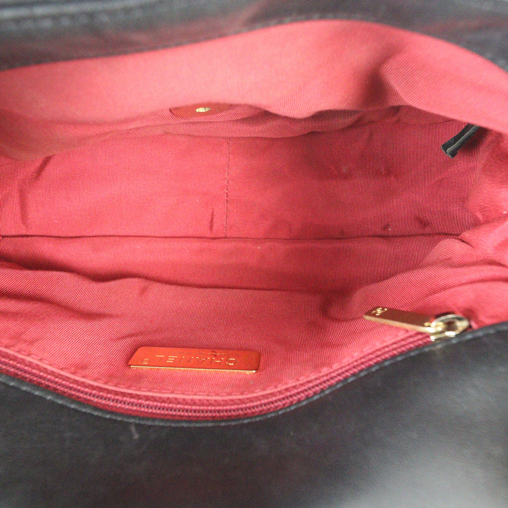 Chanel 19 Flap Bag Medium
