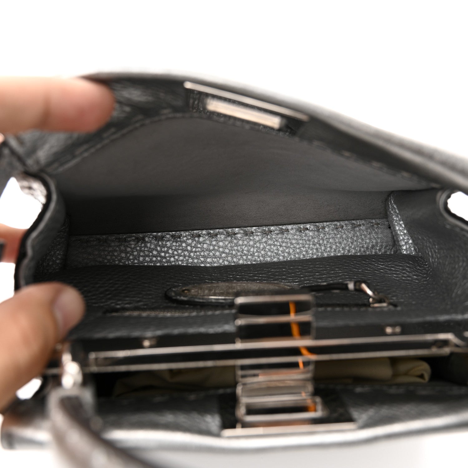 Cuoio Romano Lux Selleria Mini Peekaboo Iconic Satchel Argento
