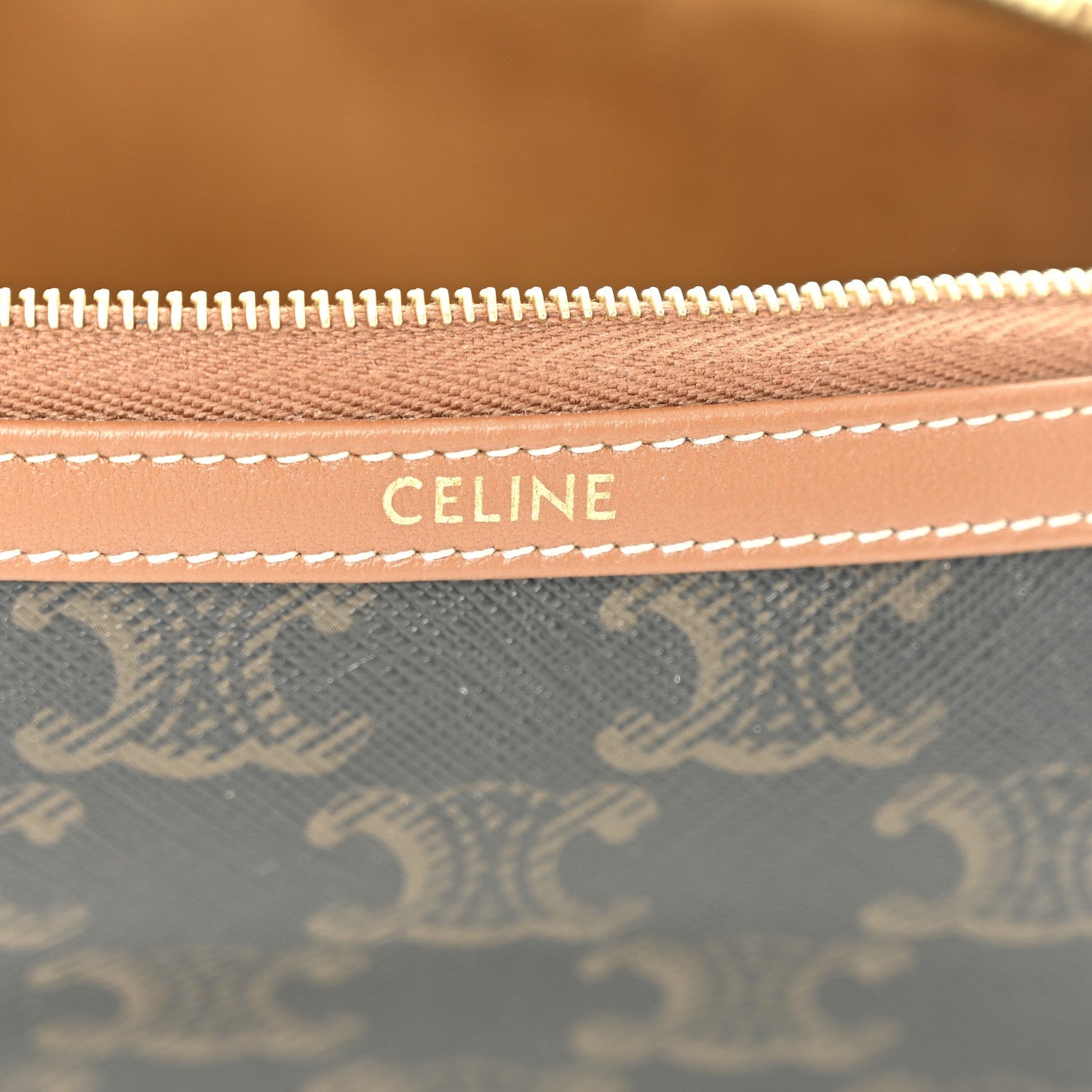 Triomphe Canvas Lambskin Clutch On Chain Tan