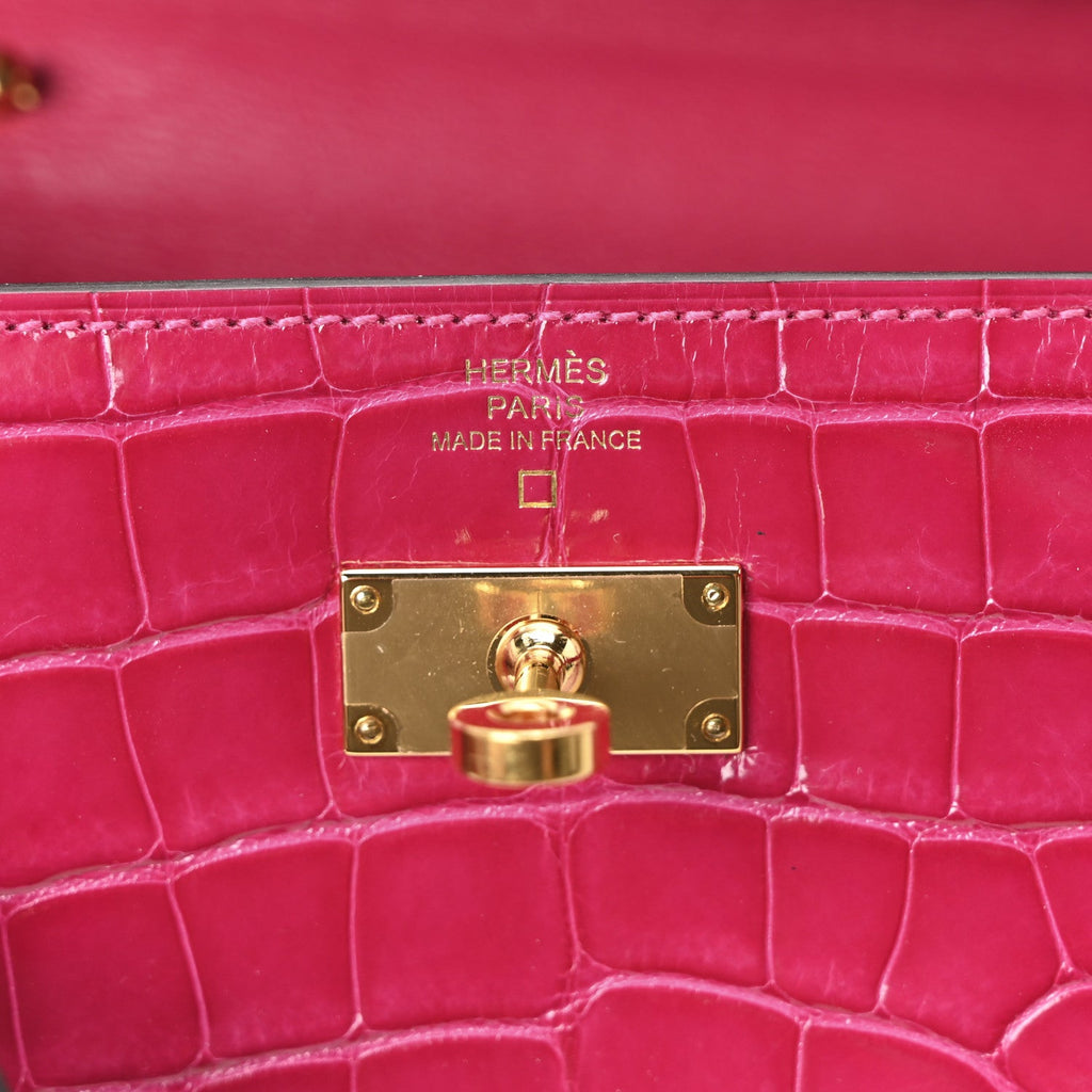 Shiny Alligator Kelly Wallet To Go Rose Scheherazade