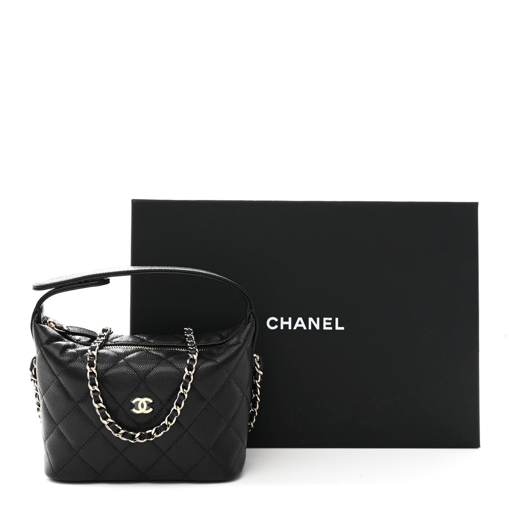 Caviar Quilted Hobo Clutch With Chain Black