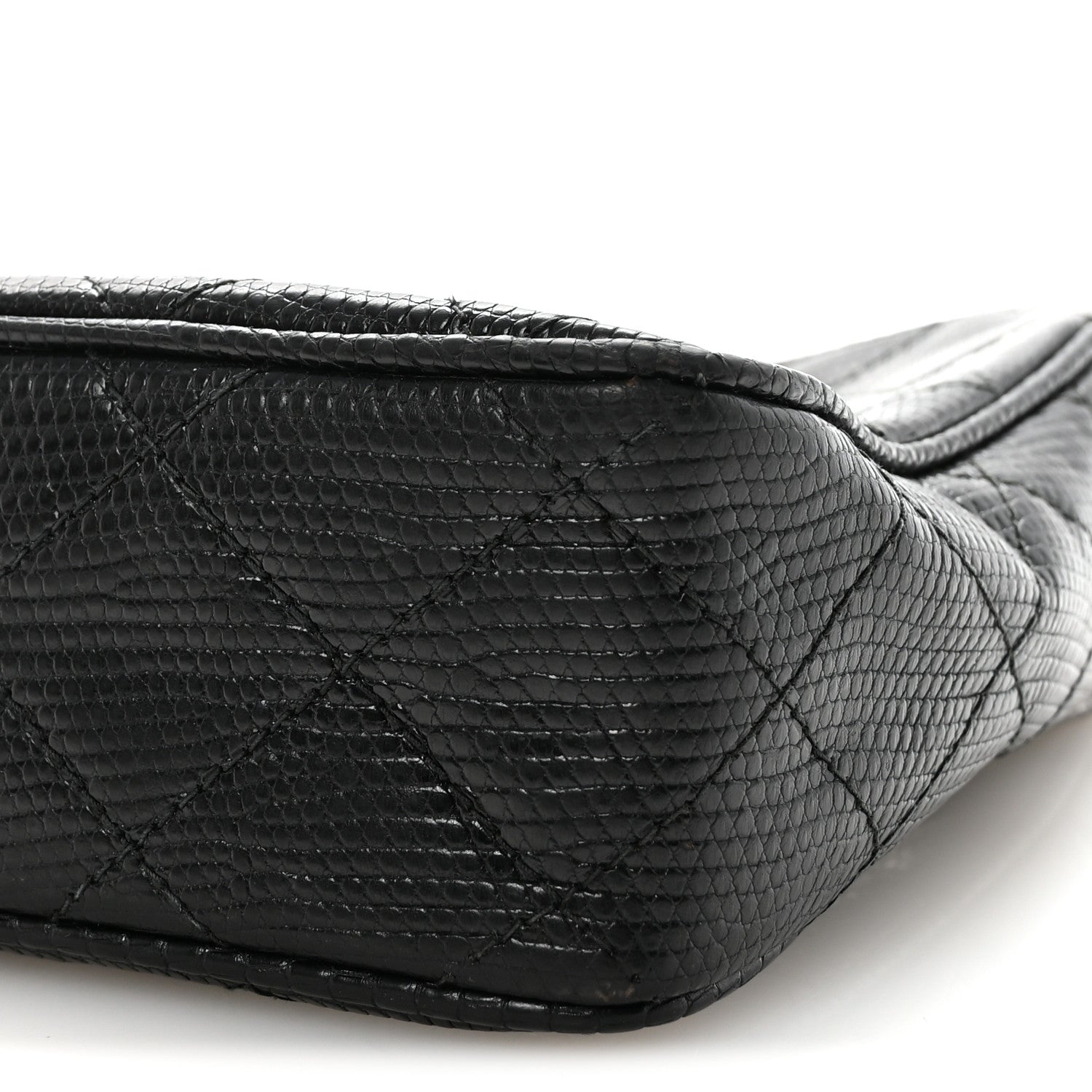 Lizard Diamond Quilted Tassel Camera Case Black