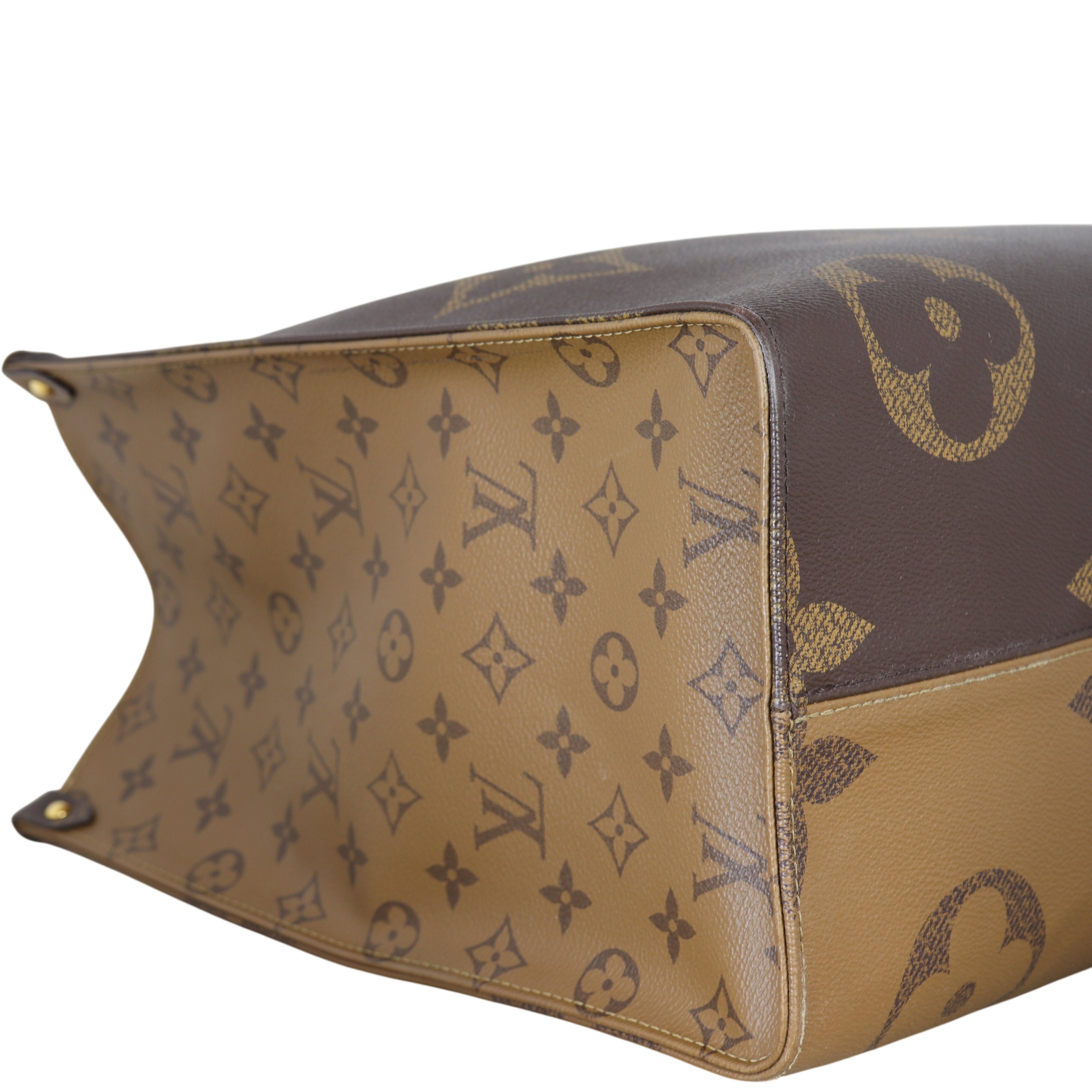 Louis Vuitton OnTheGo GM Monogram Giant Reverse