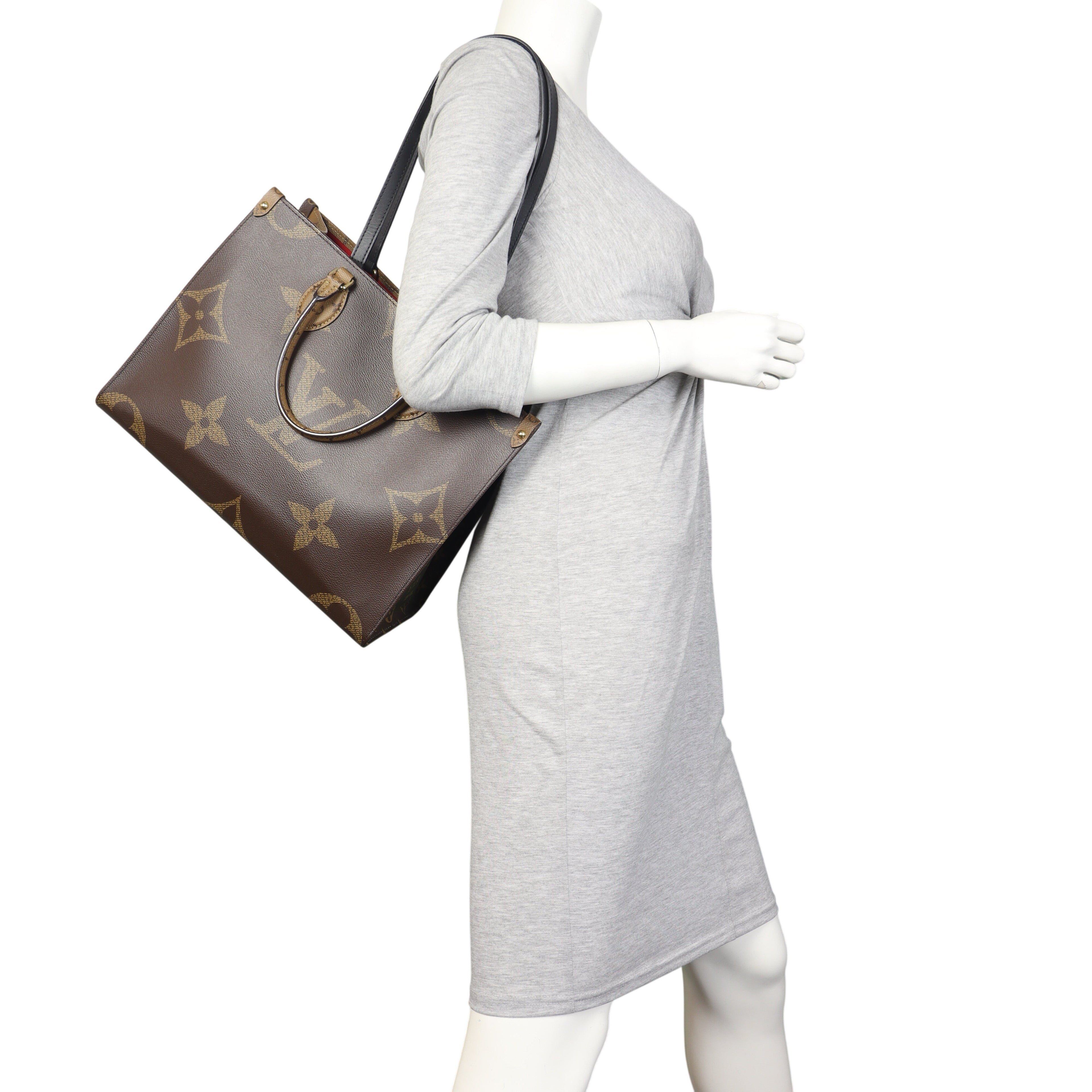 Louis Vuitton OnTheGo MM Monogram Giant Reverse