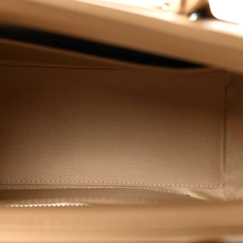 Box Calfskin Mini Lock Antigona Shoulder Bag Beige Cappuccino