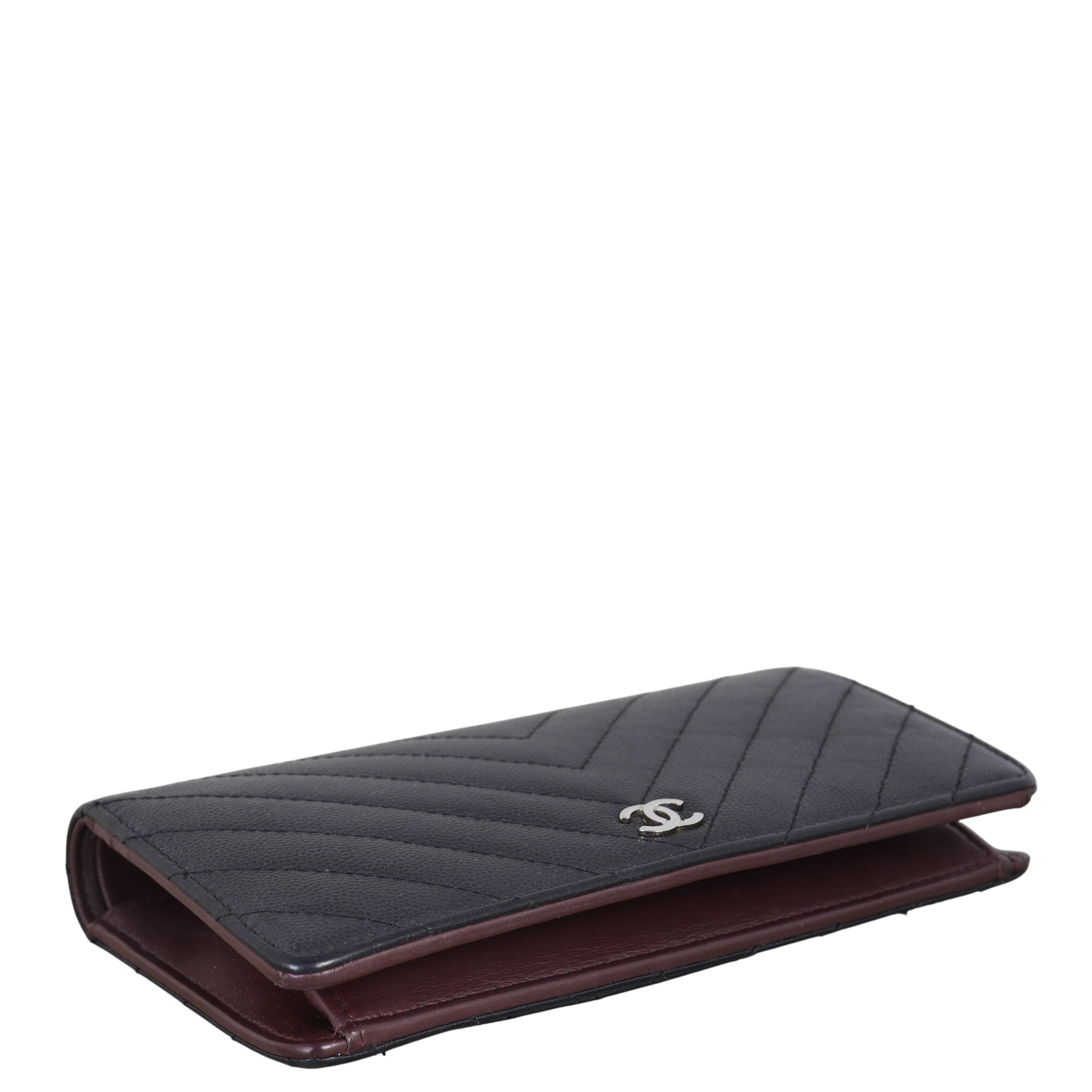 Chanel CC Yen Wallet Chevron