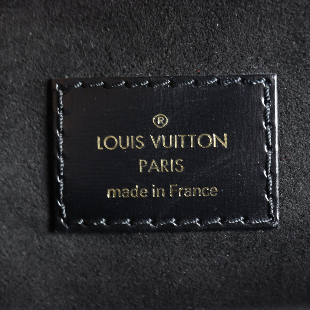 Louis Vuitton Pochette Metis Monogram Reverse
