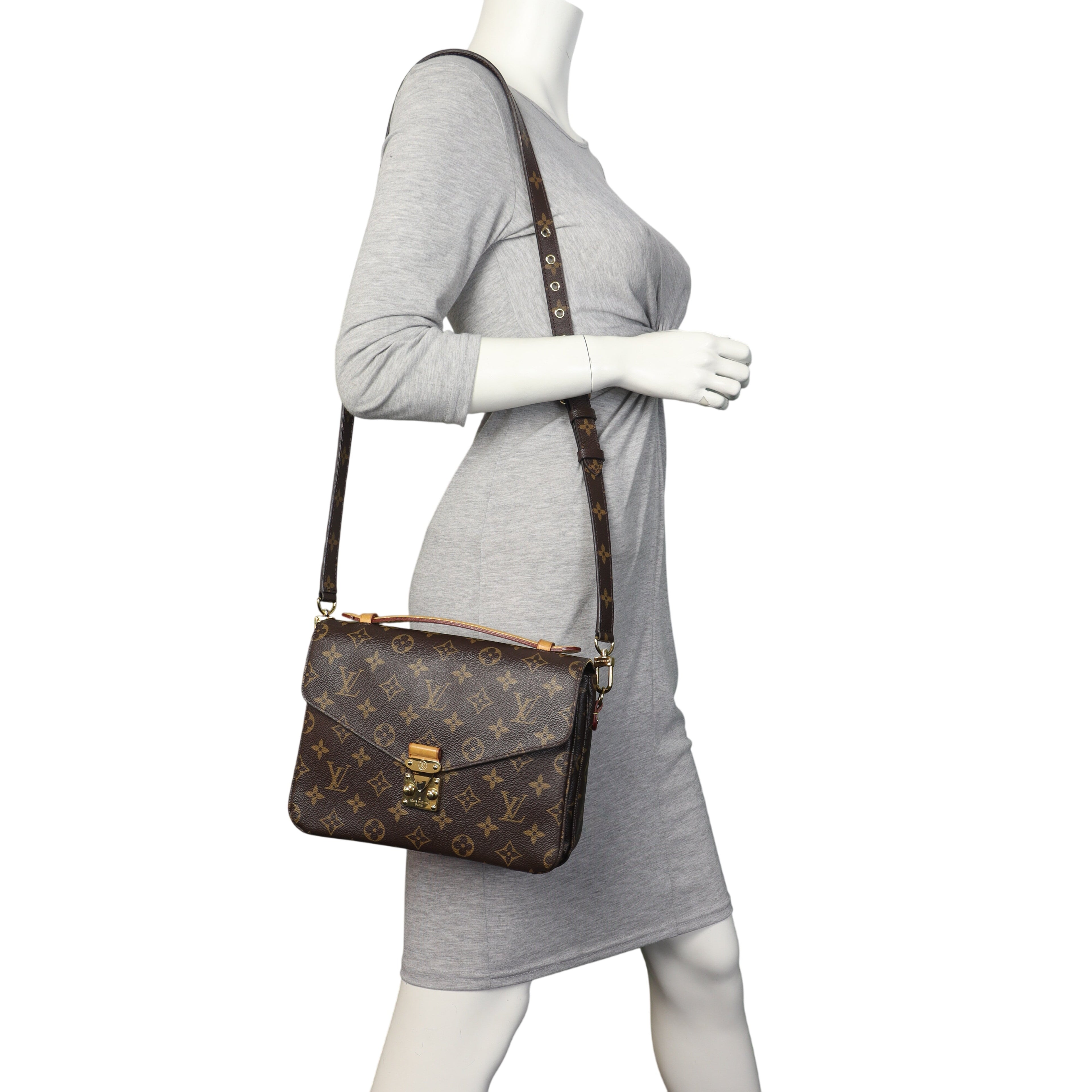 Louis Vuitton Pochette Metis Monogram