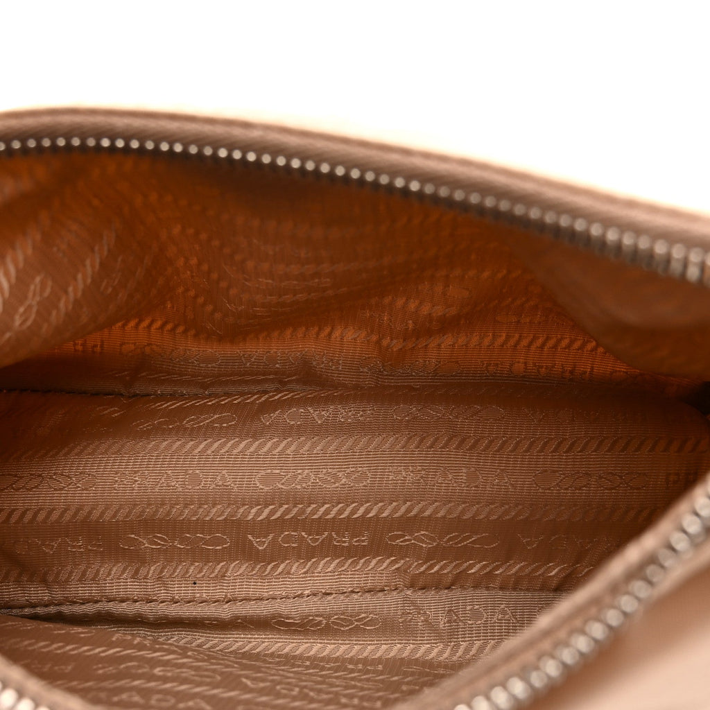 Nylon Re-Edition 2005 Shoulder Bag Cammeo