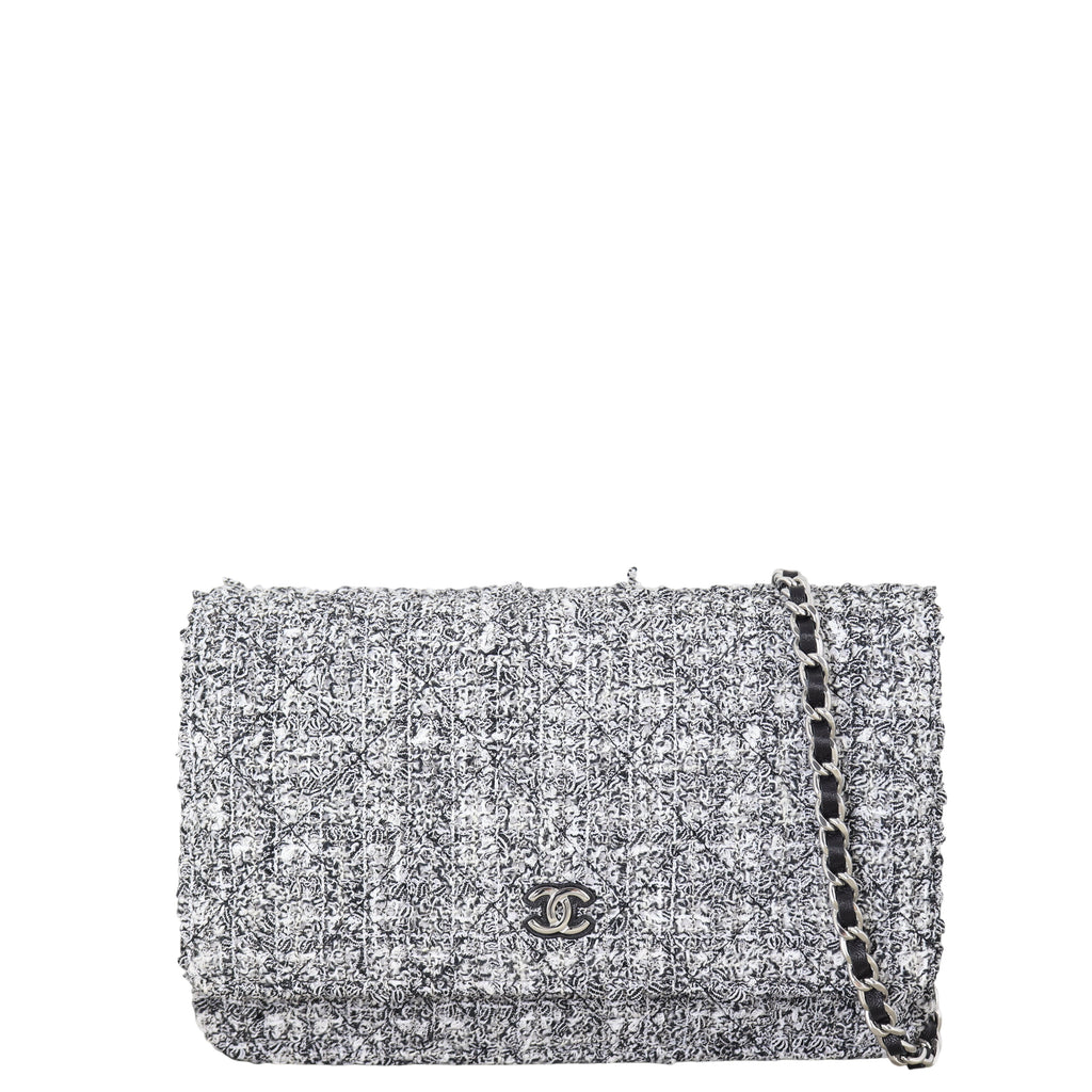 Chanel Classic Wallet on Chain Tweed