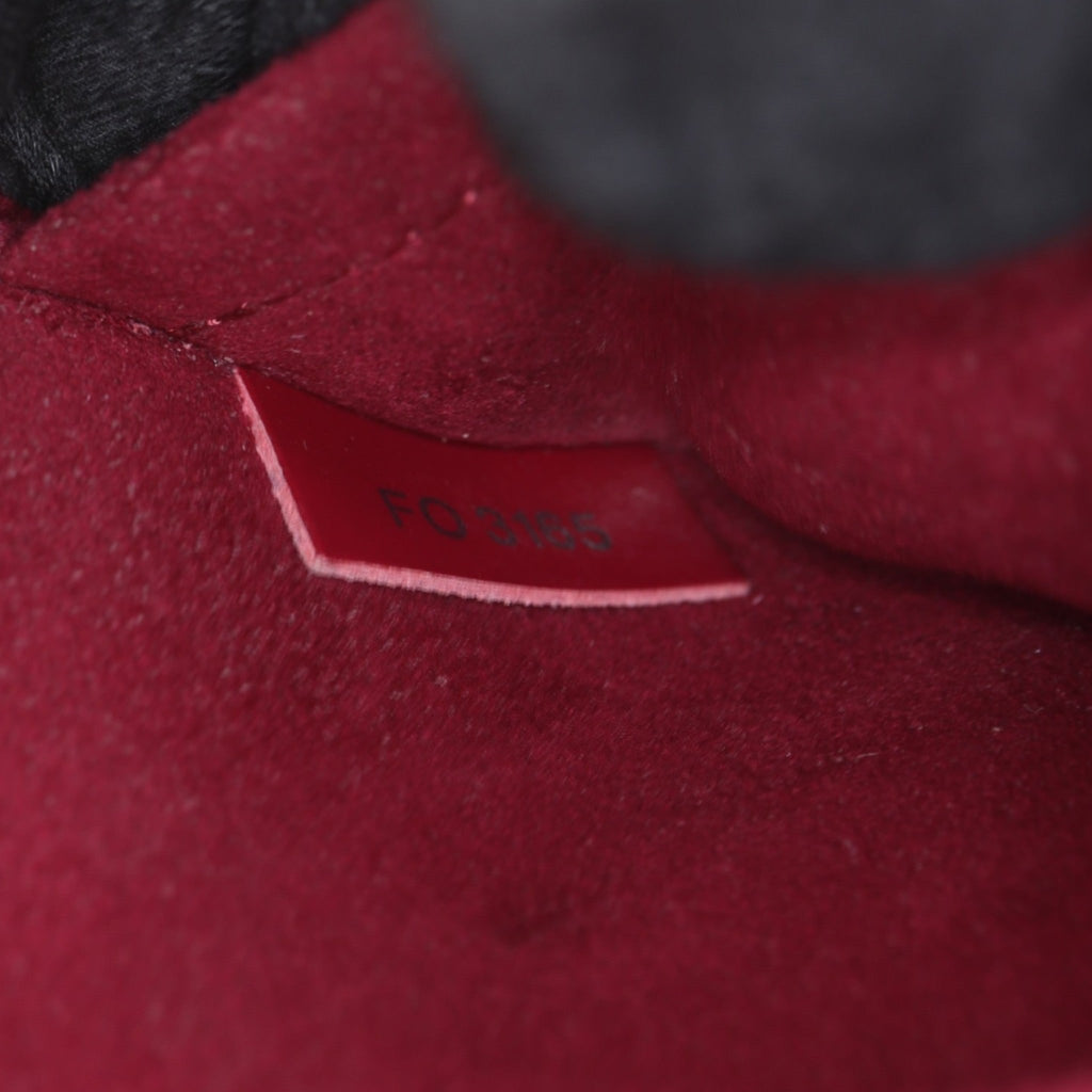 Louis Vuitton Alma BB Epi