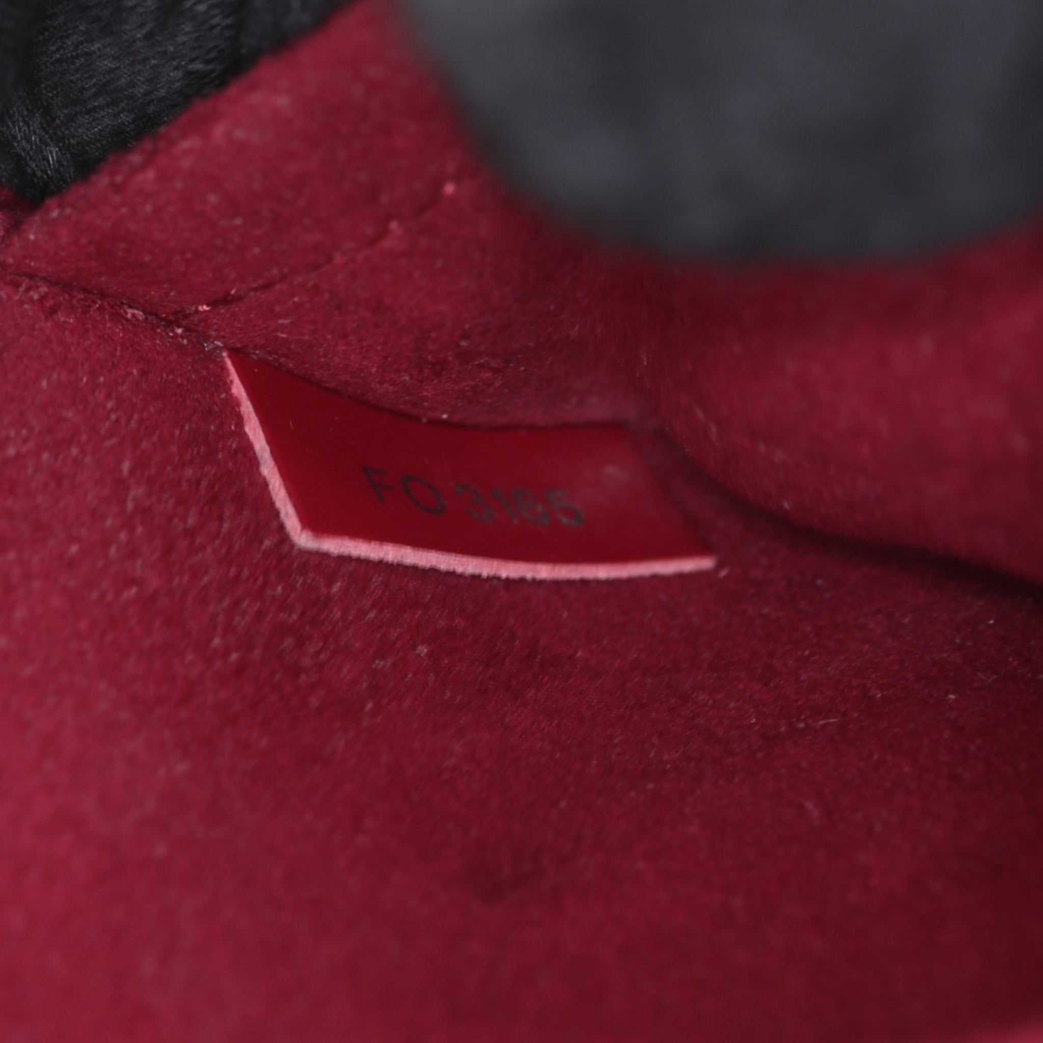Louis Vuitton Alma BB Epi