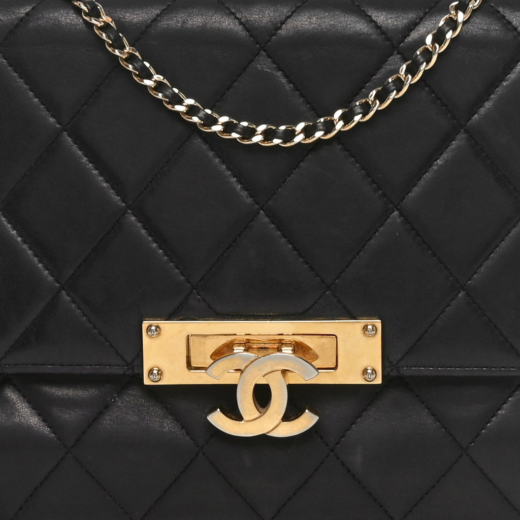 Lambskin Quilted Medium Golden Class Flap Black